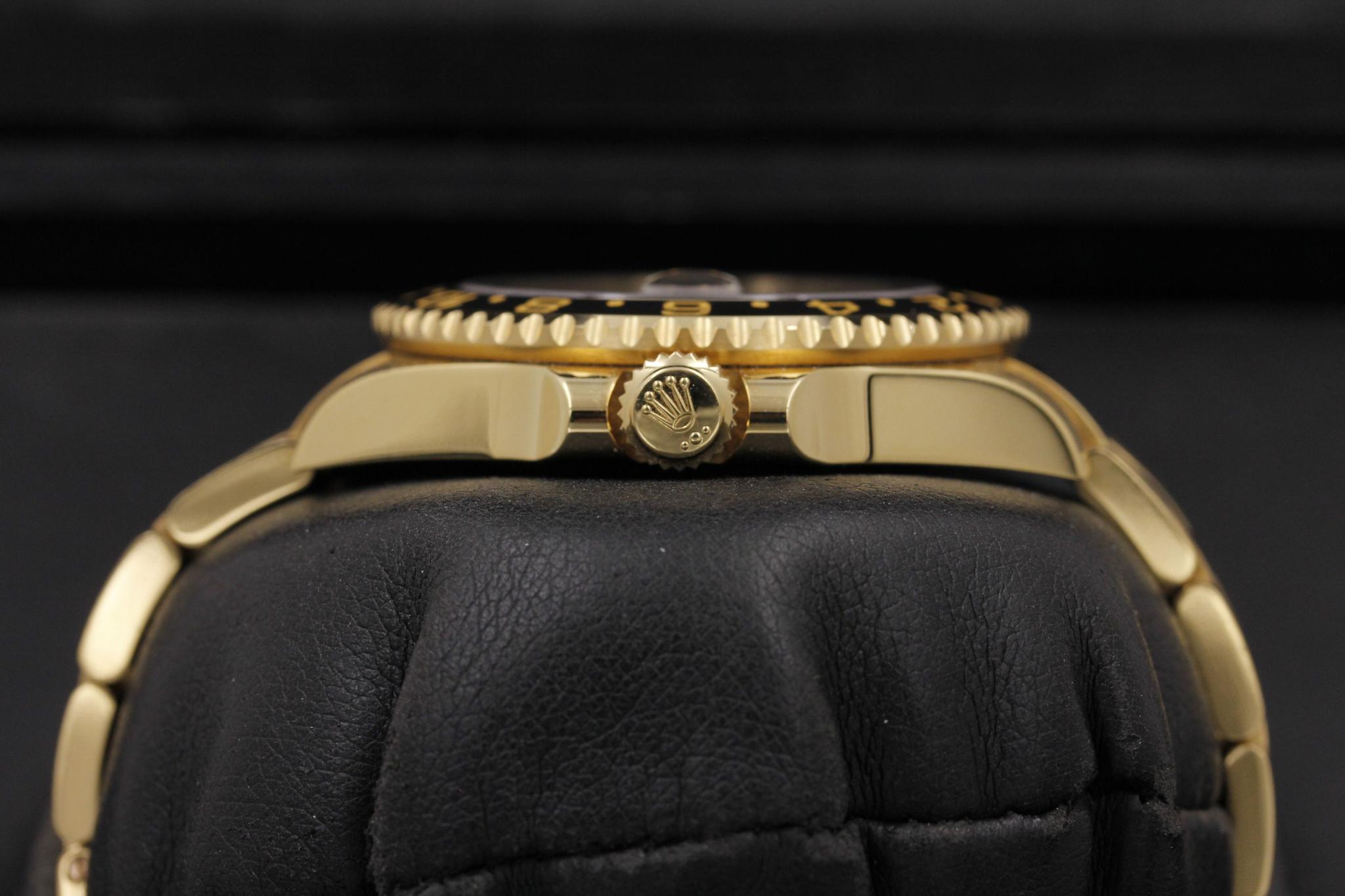 Watch Image 3
