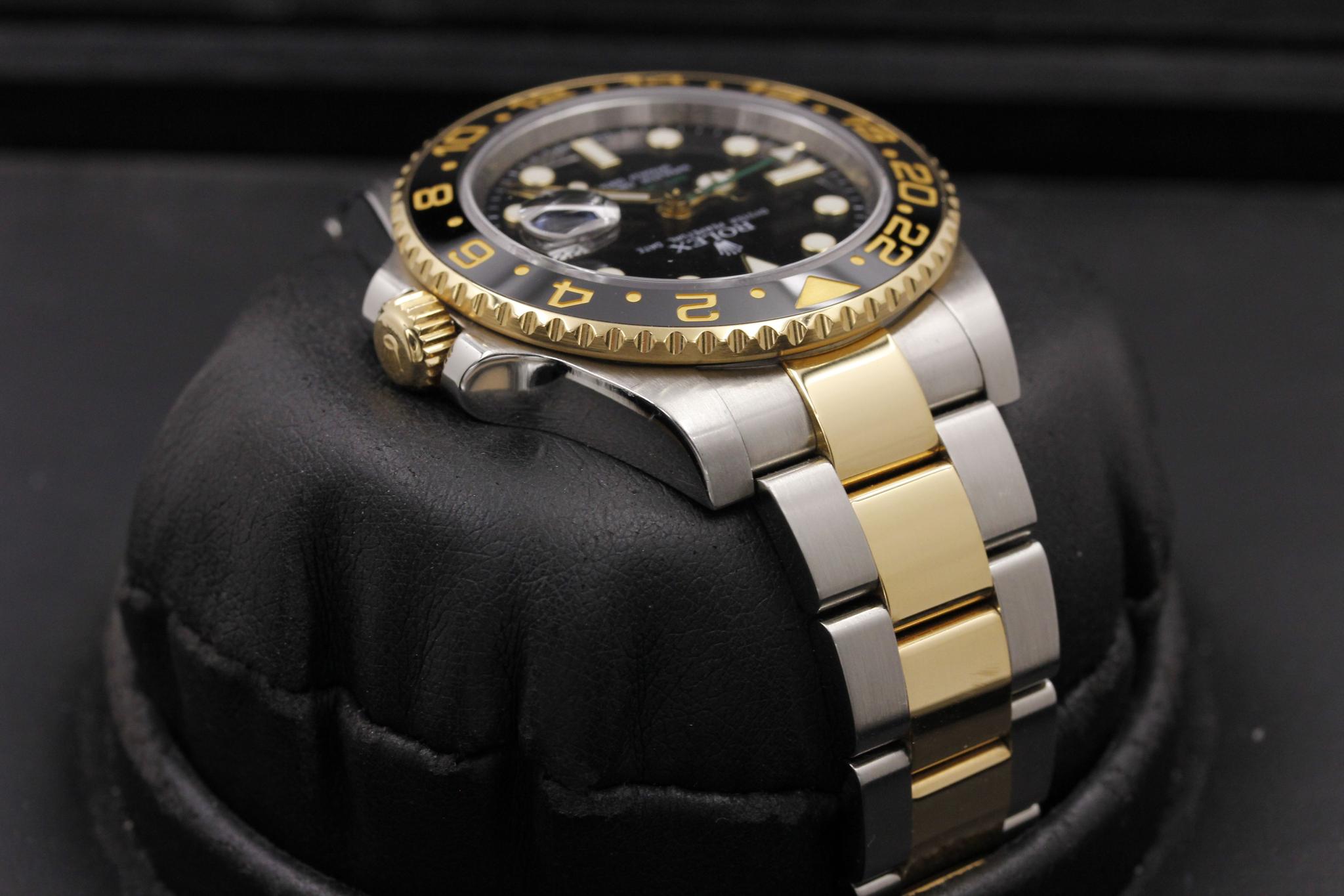 Watch Image 4