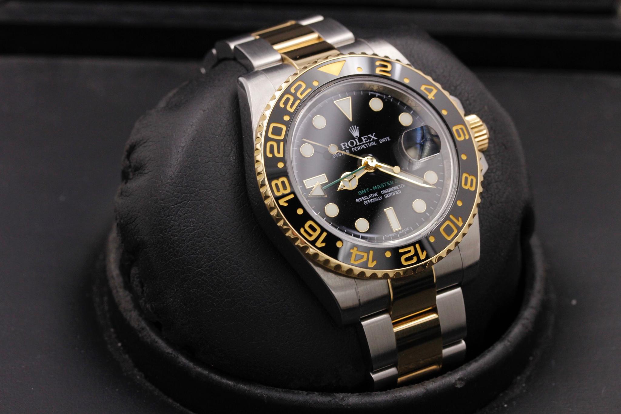 Watch Image 10