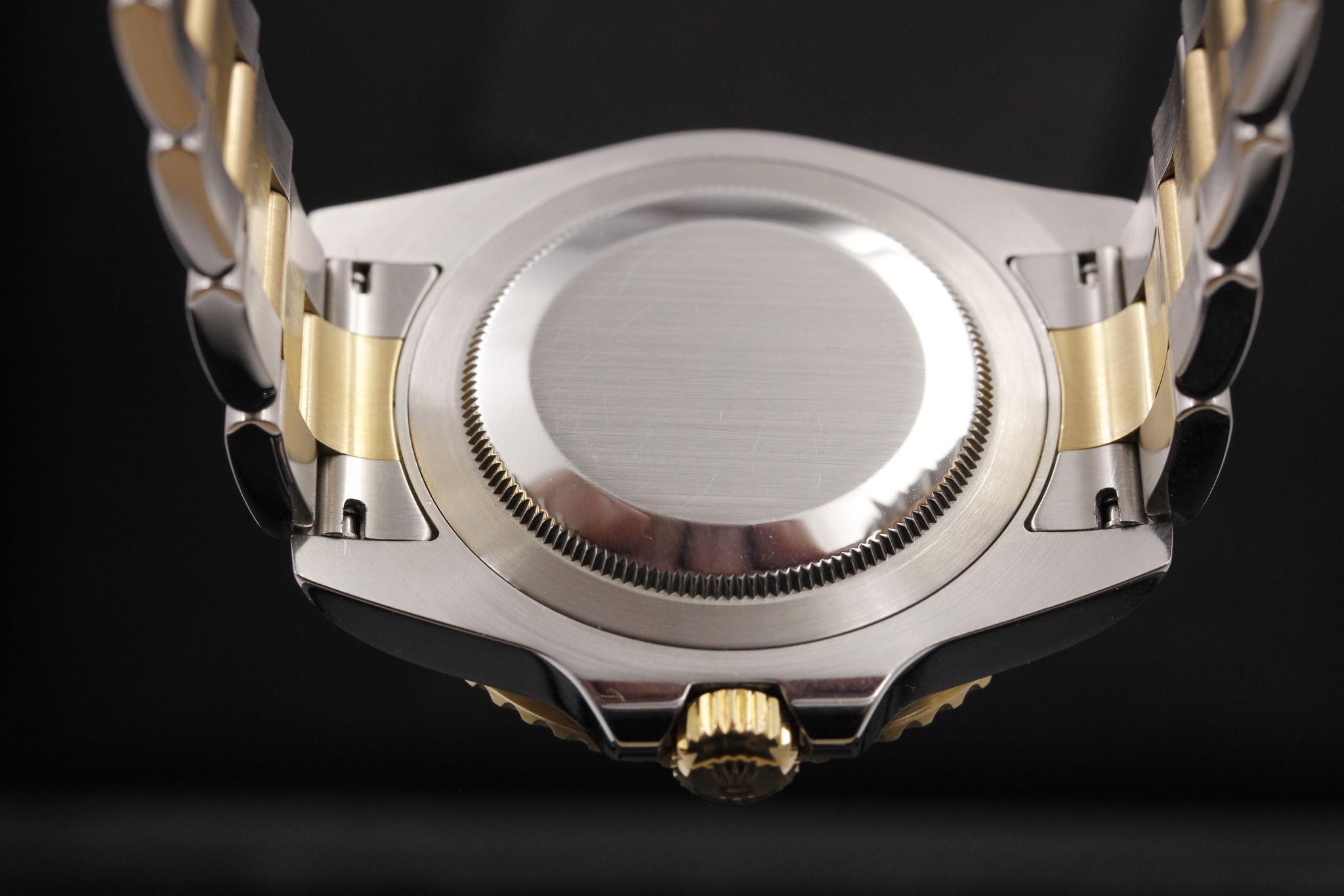 Watch Image 7
