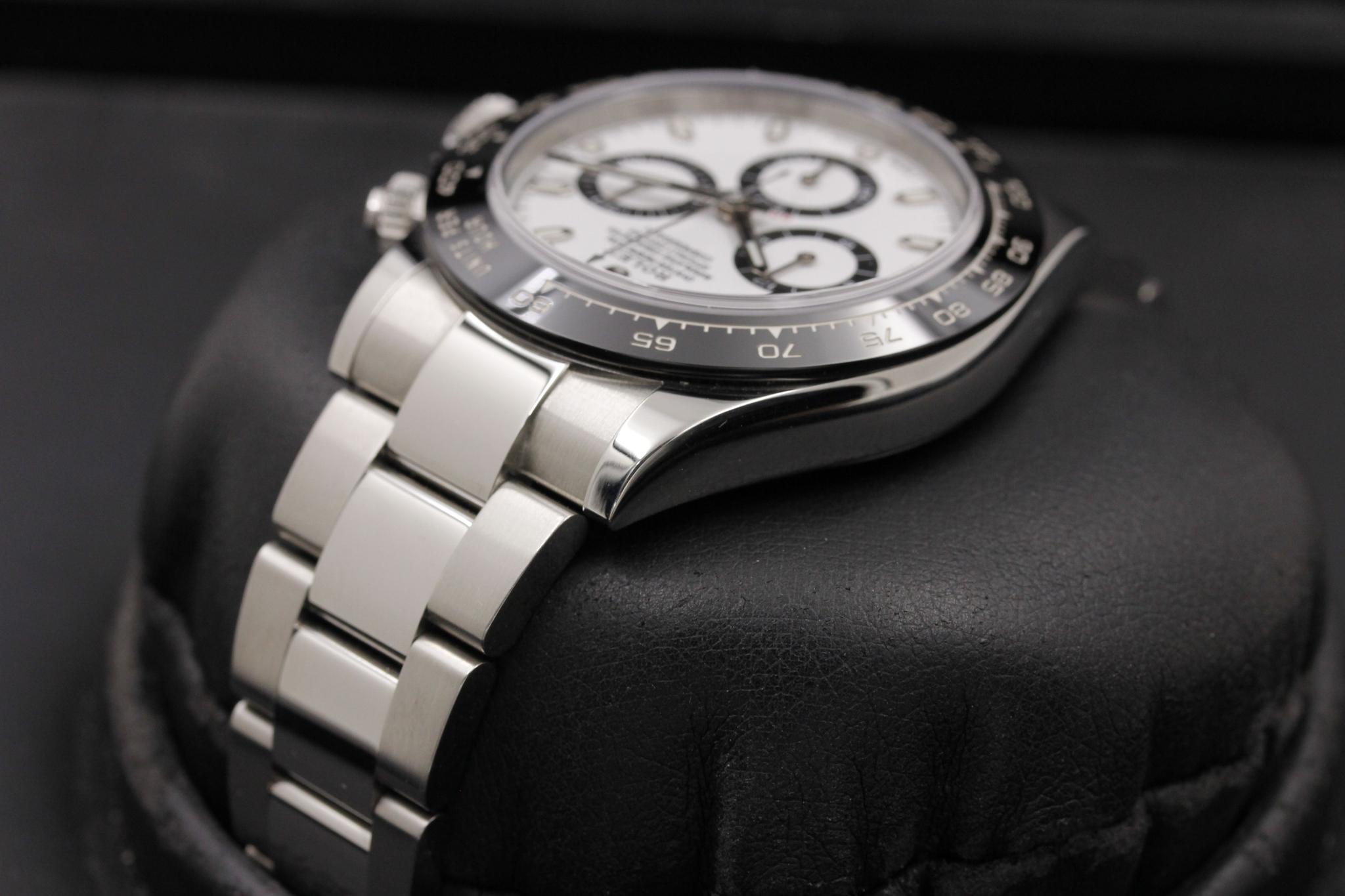 Watch Image 5