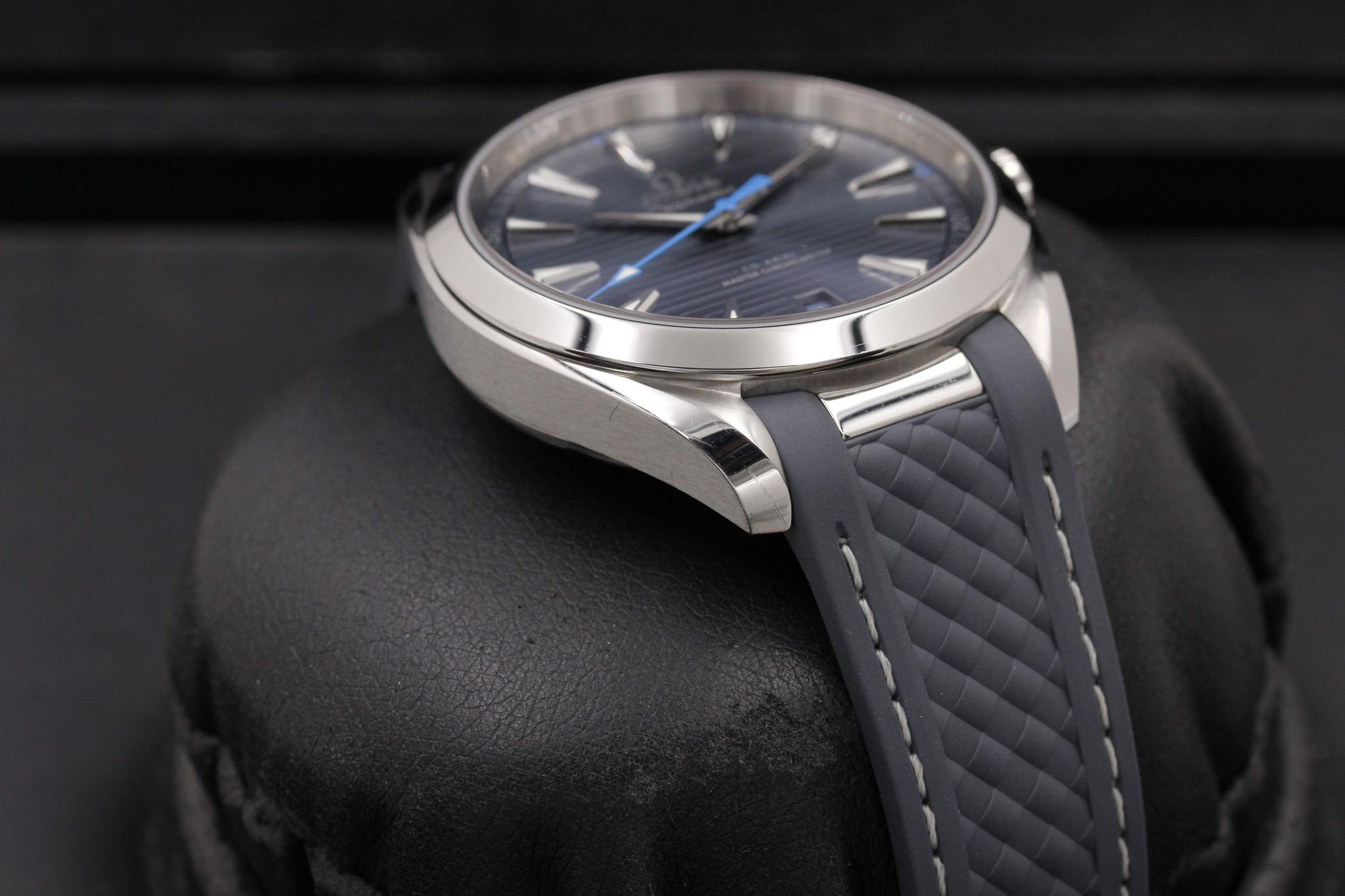 Watch Image 6