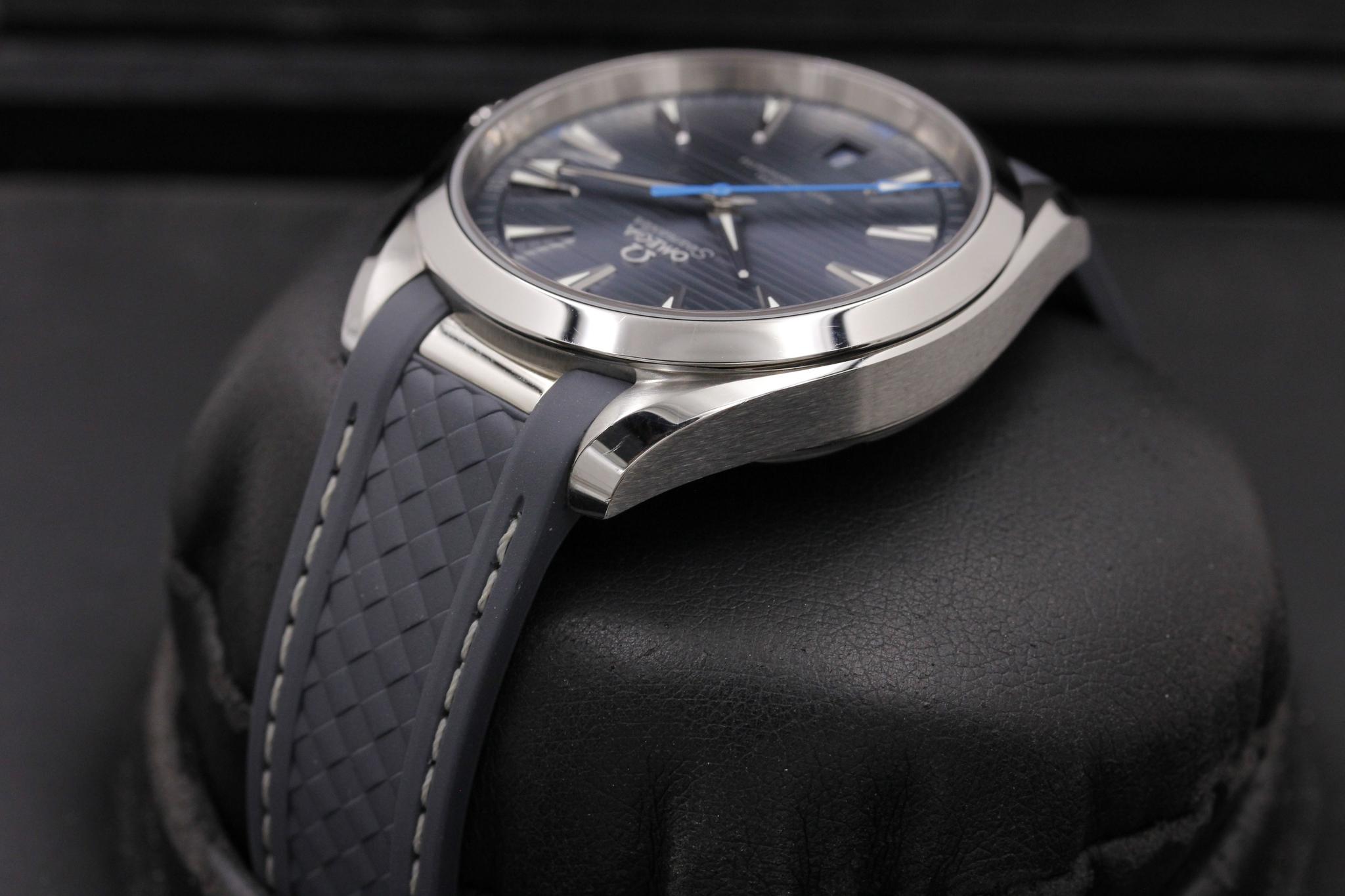 Watch Image 5