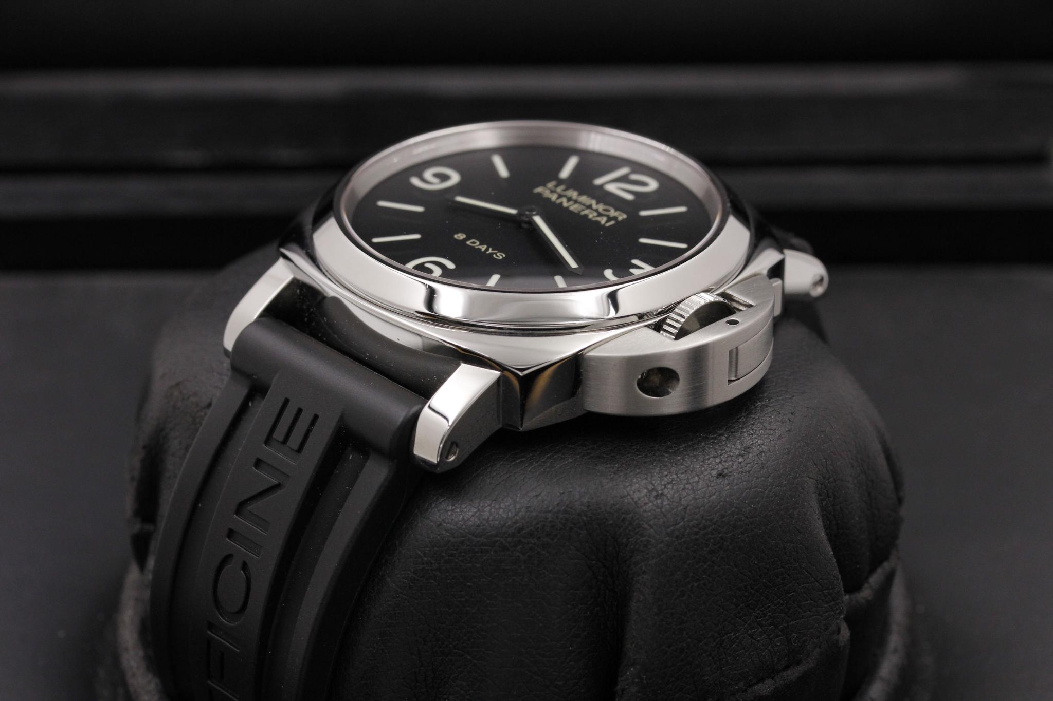 Watch Image 2