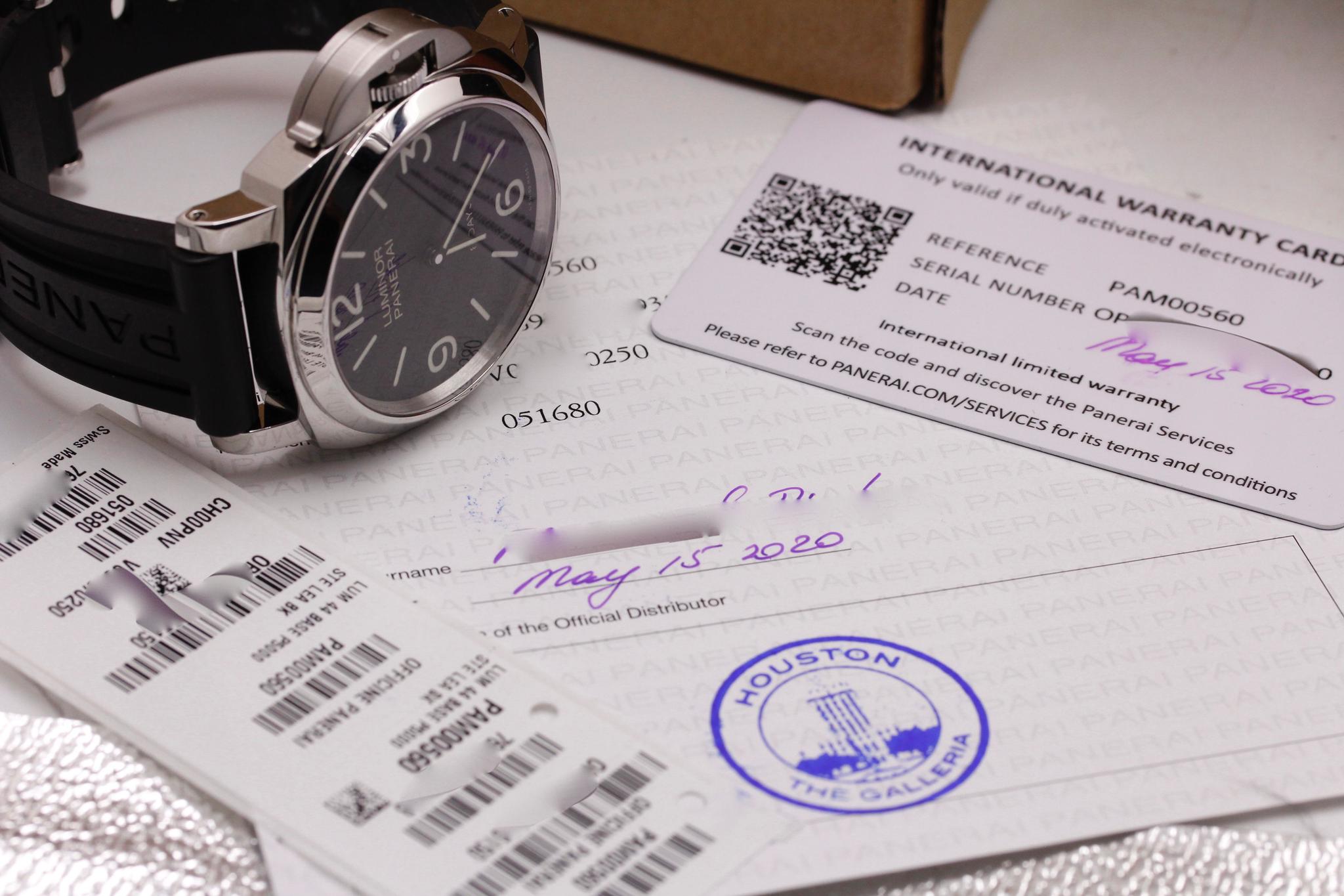 Watch Image 11
