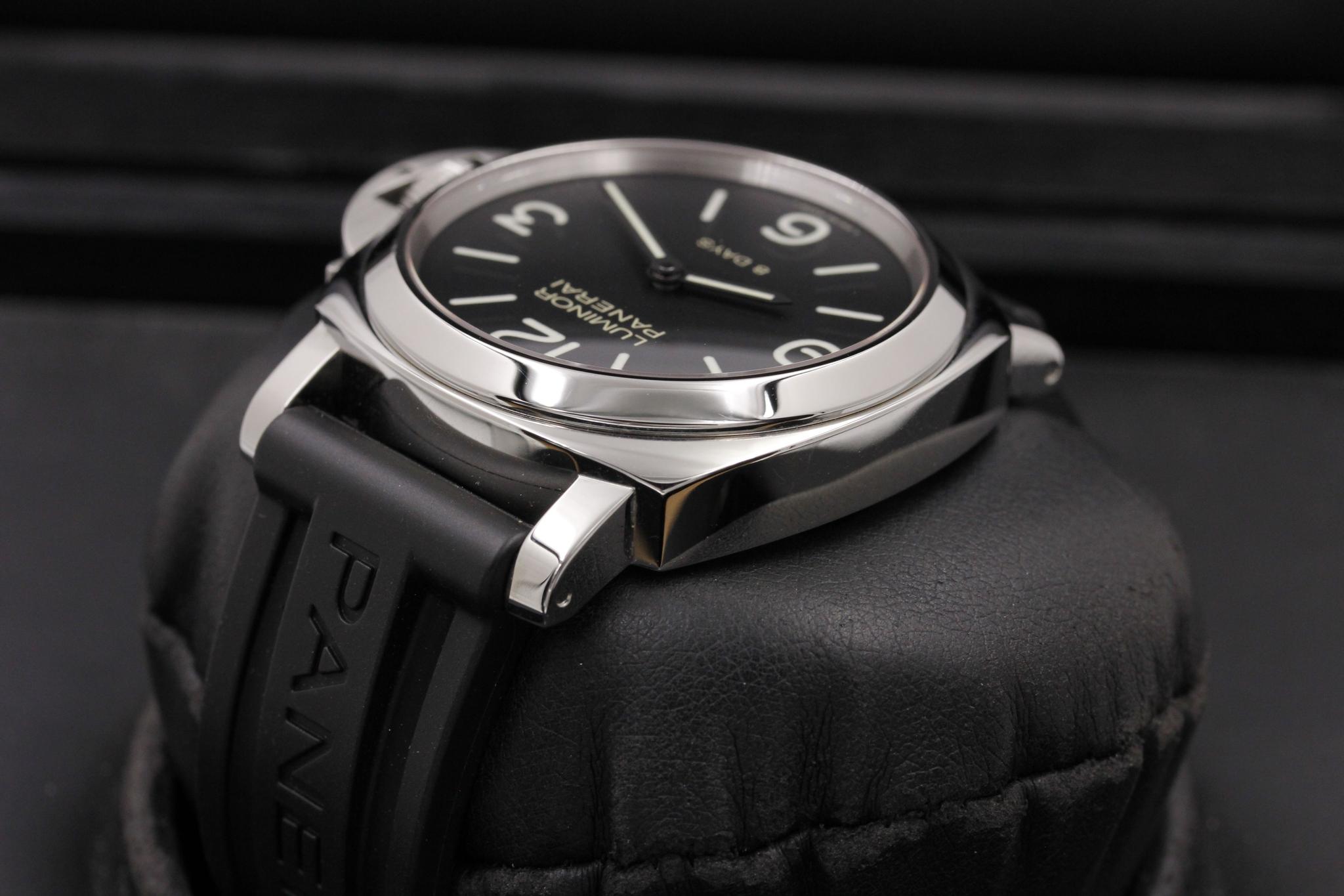 Watch Image 5