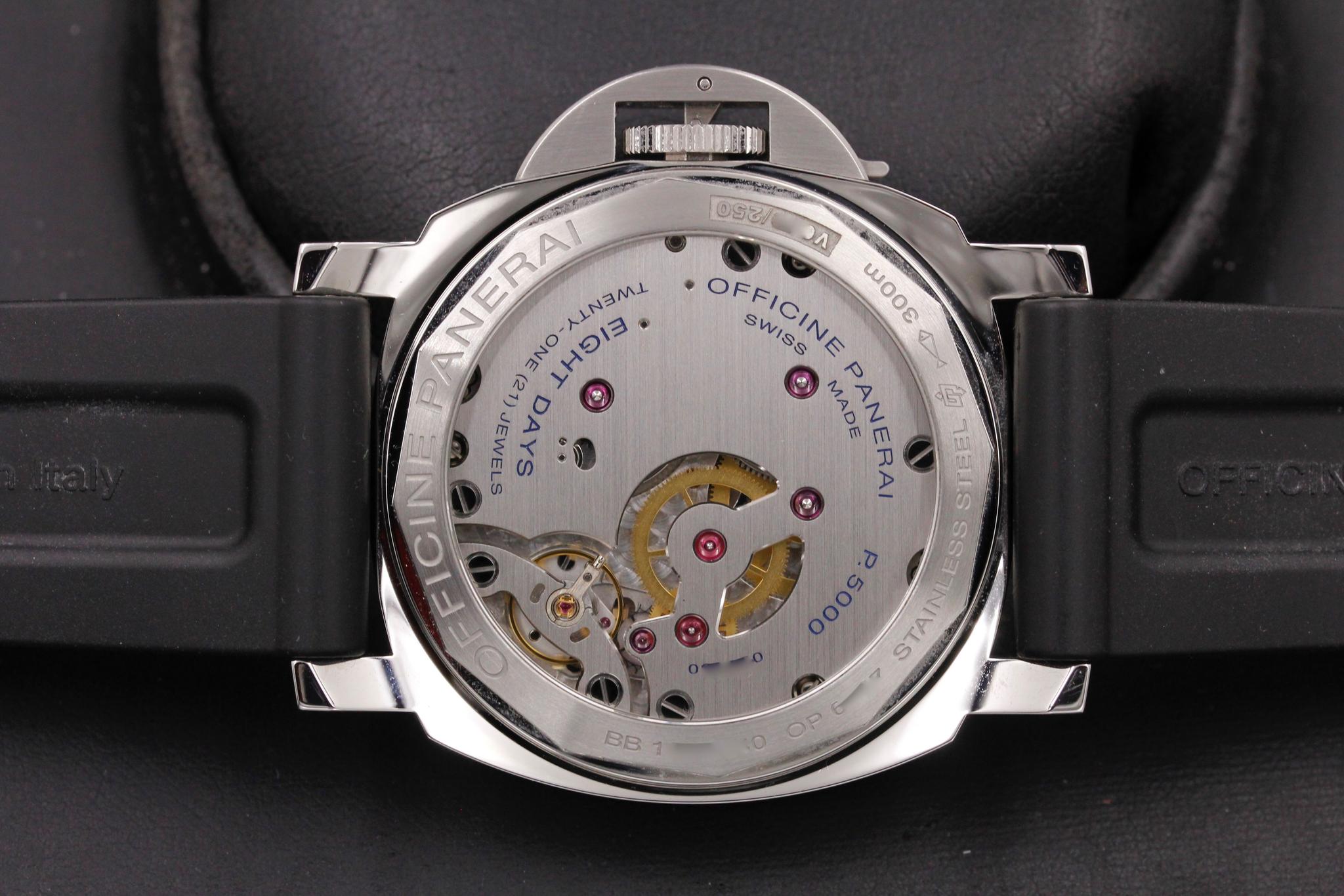 Watch Image 7