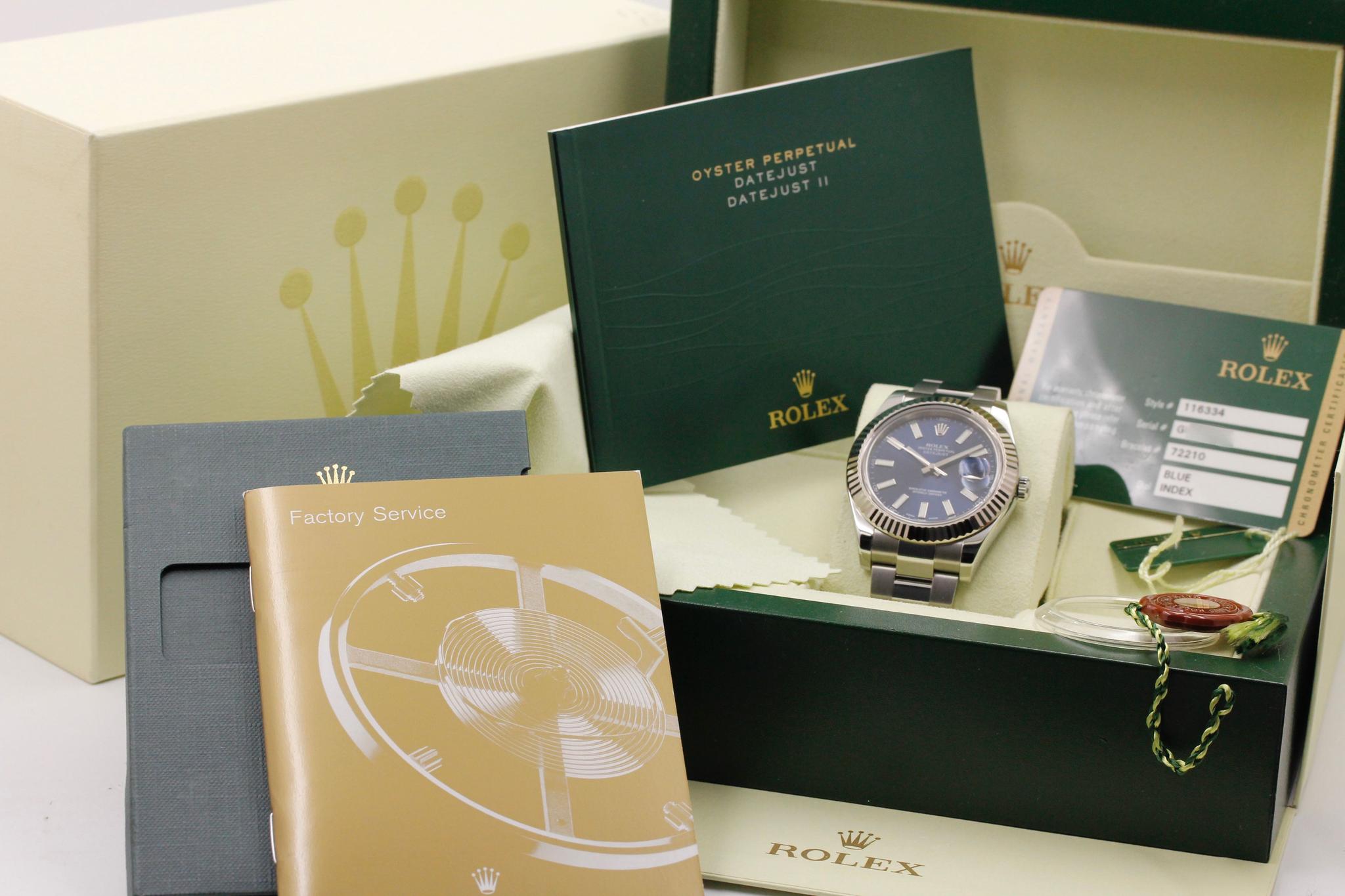 Watch Image 11
