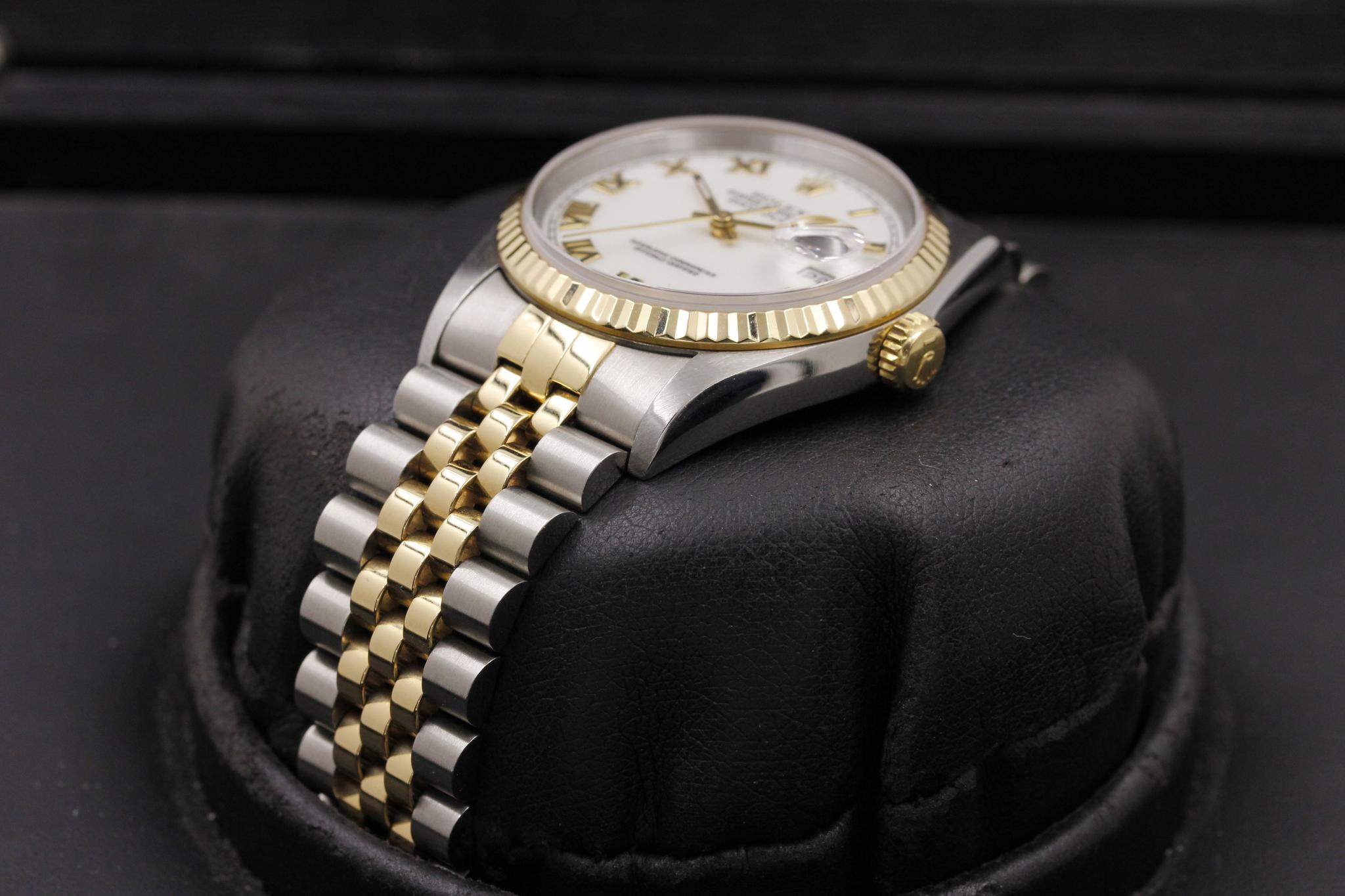 Watch Image 2