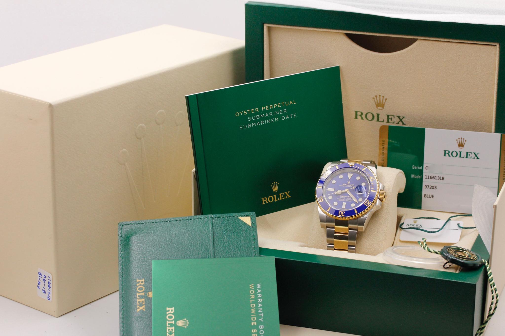Watch Image 11