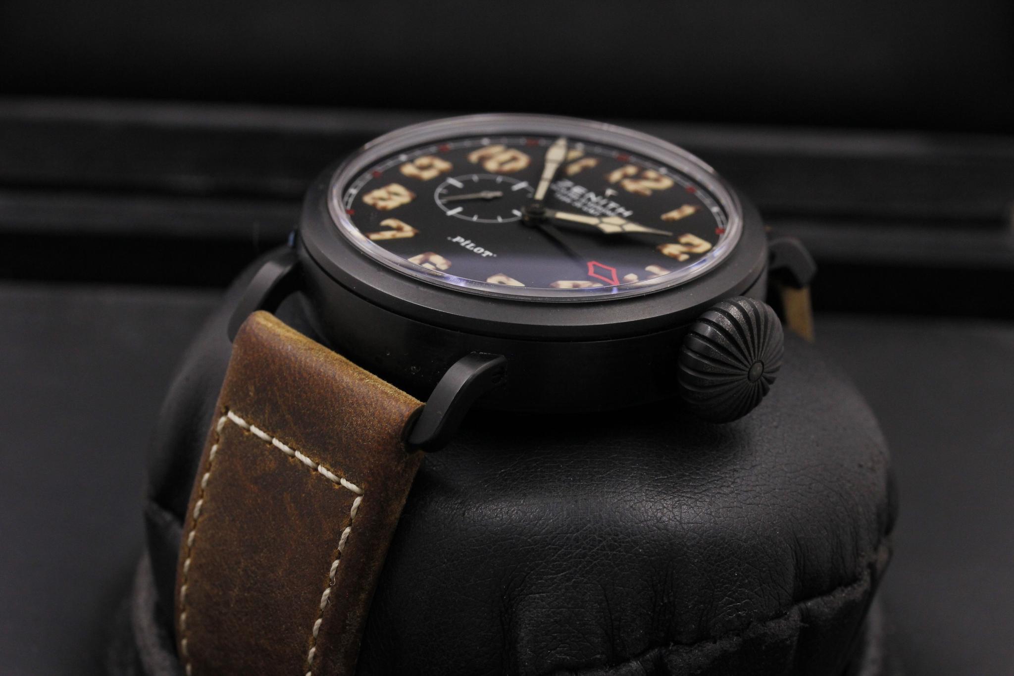 Watch Image 4