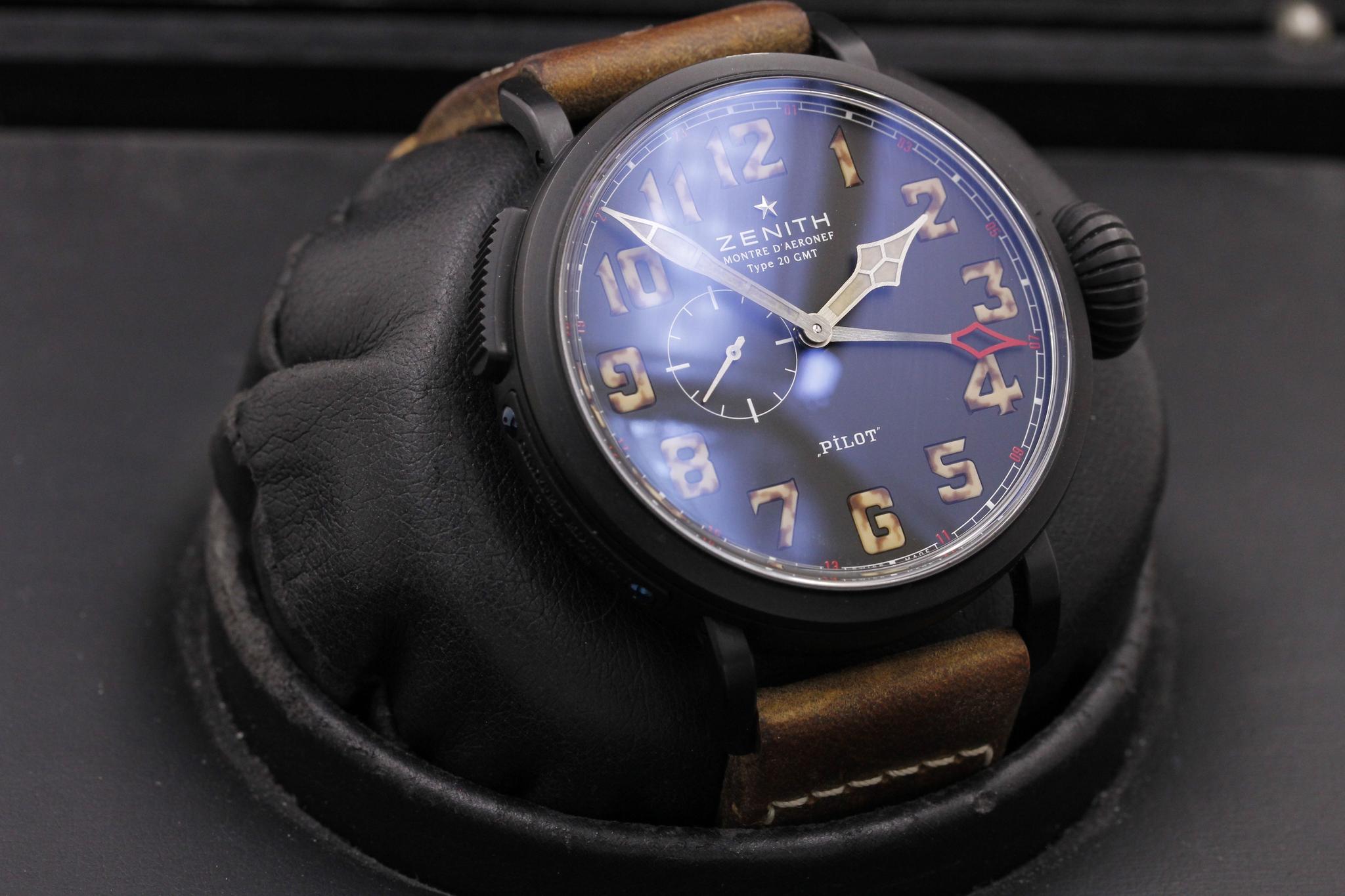 Watch Image 11