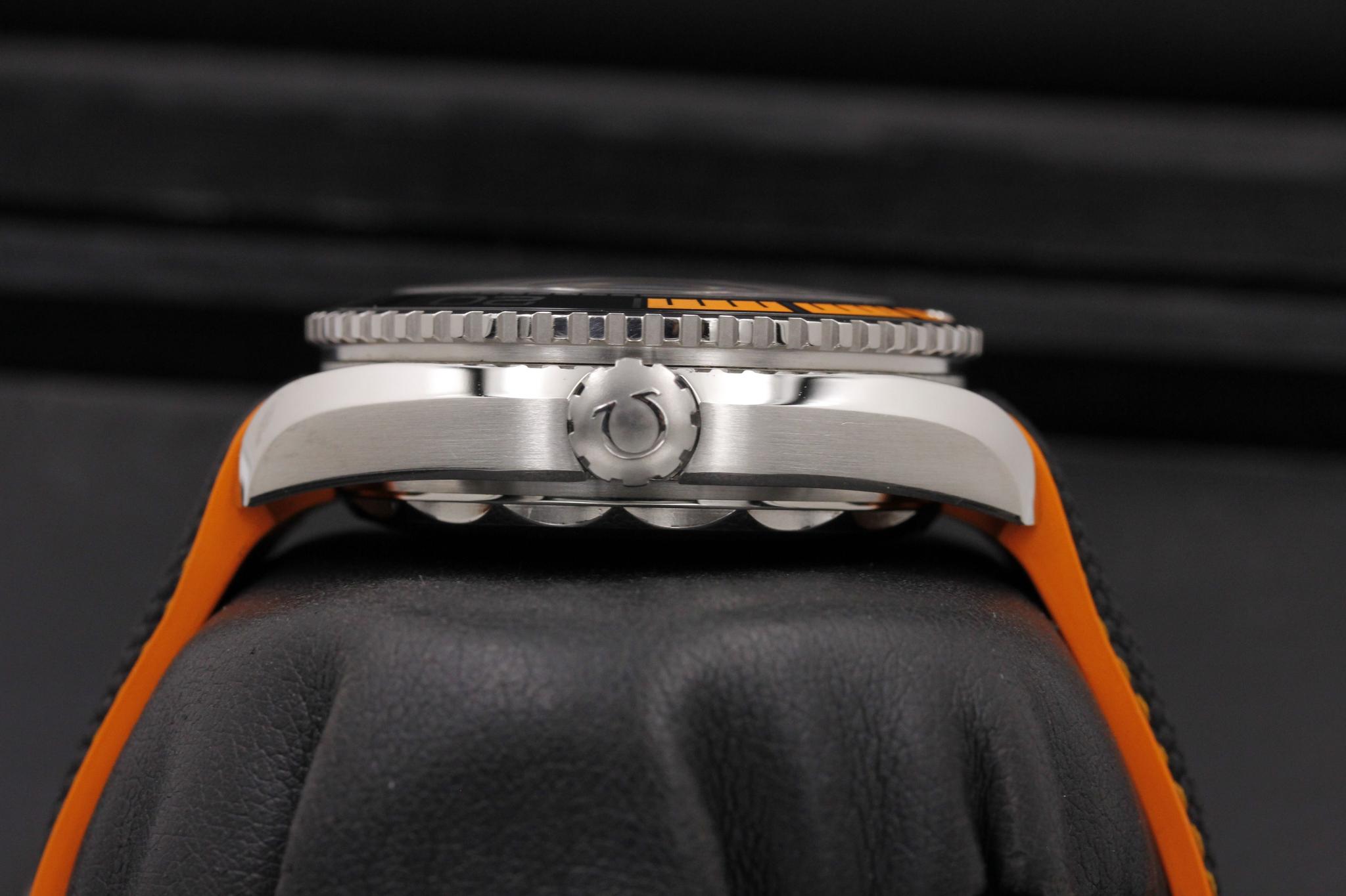 Watch Image 3