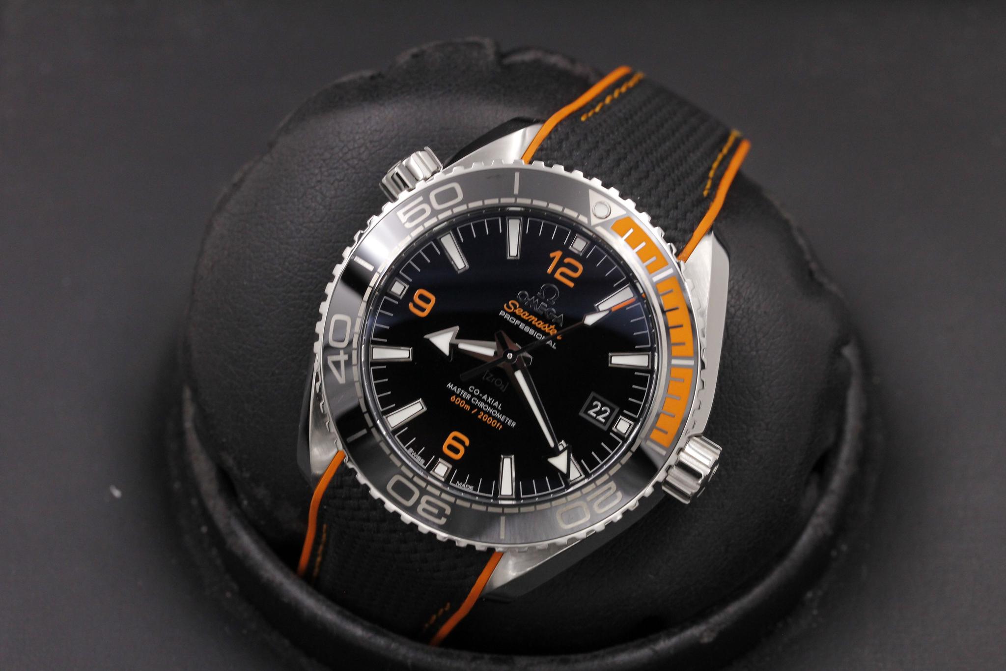 Watch Image 9