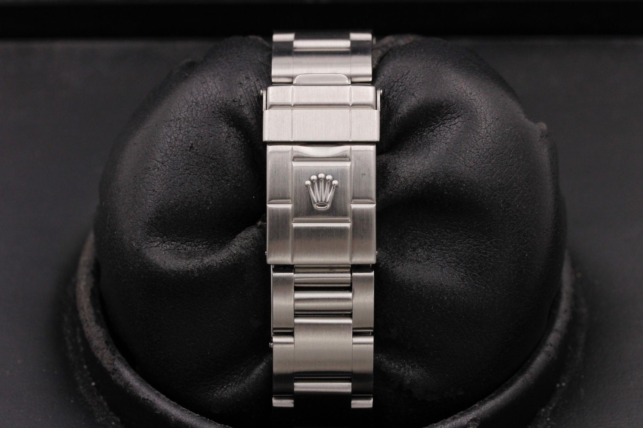 Watch Image 7