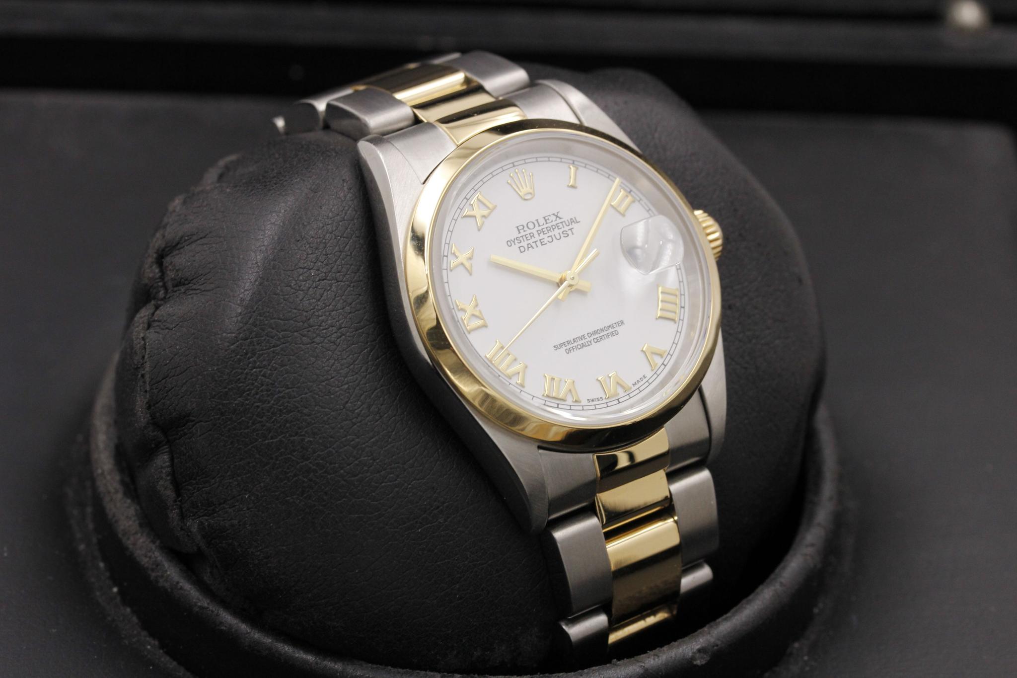 Watch Image 10