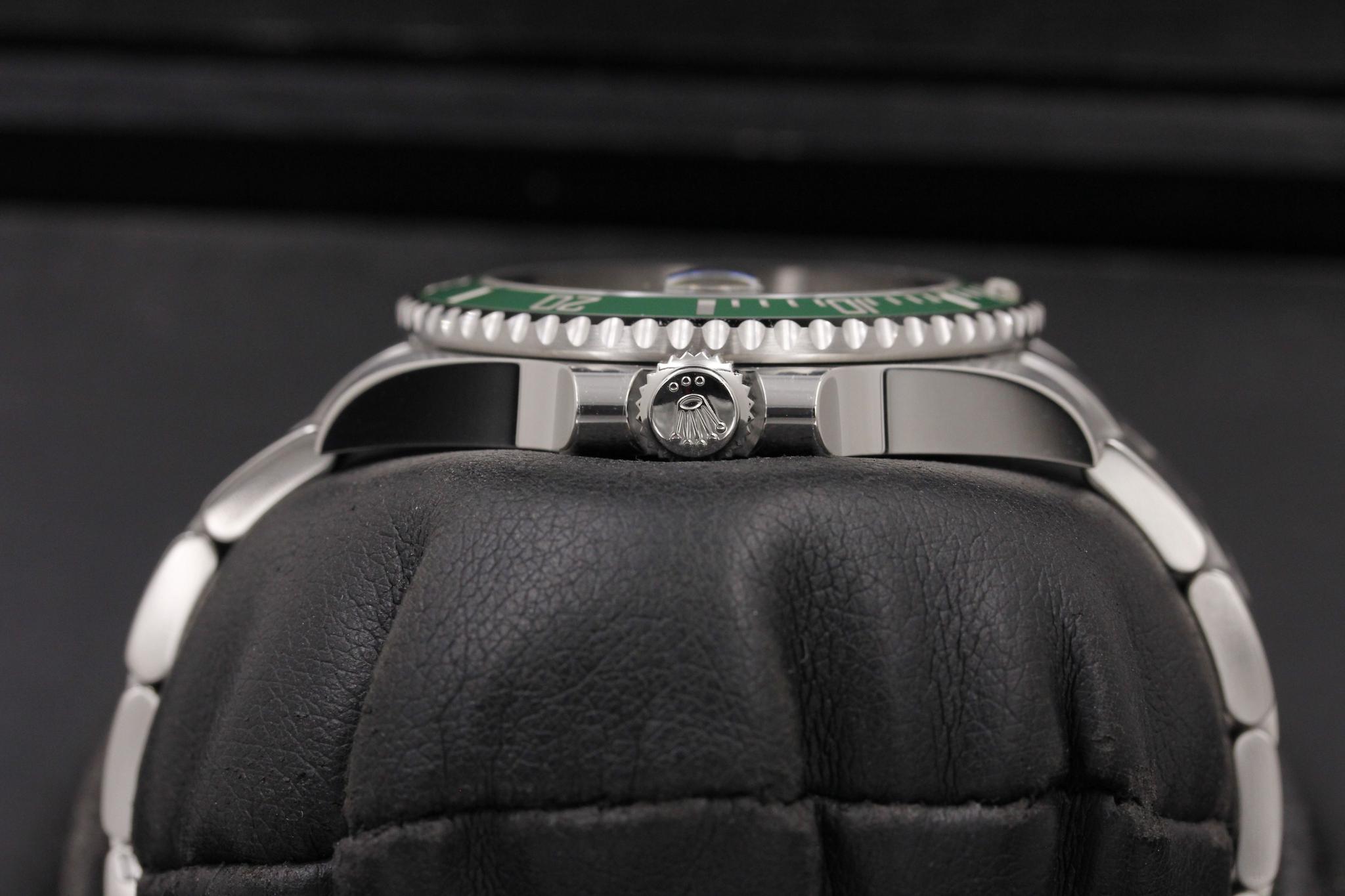 Watch Image 3
