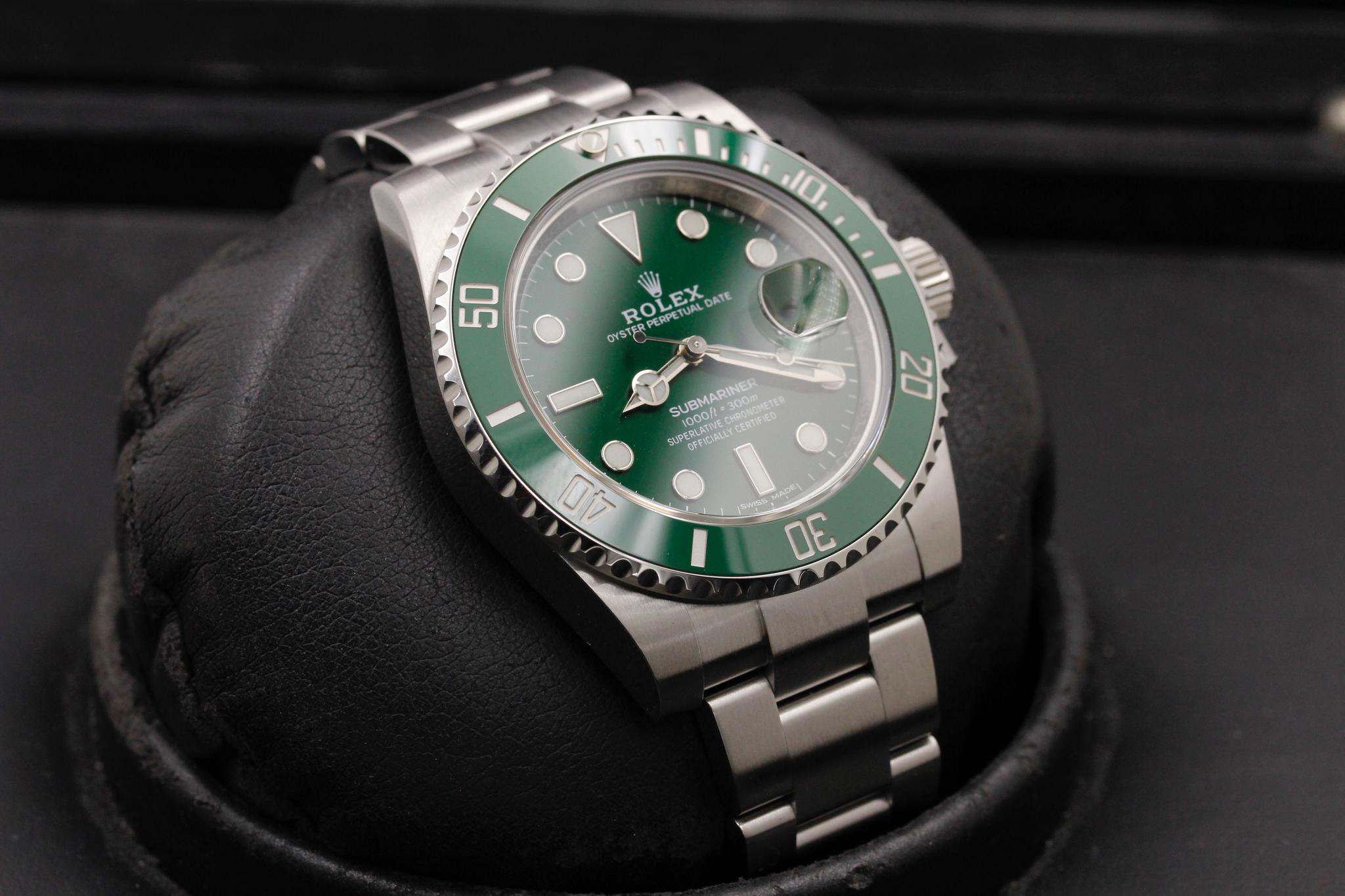 Watch Image 10