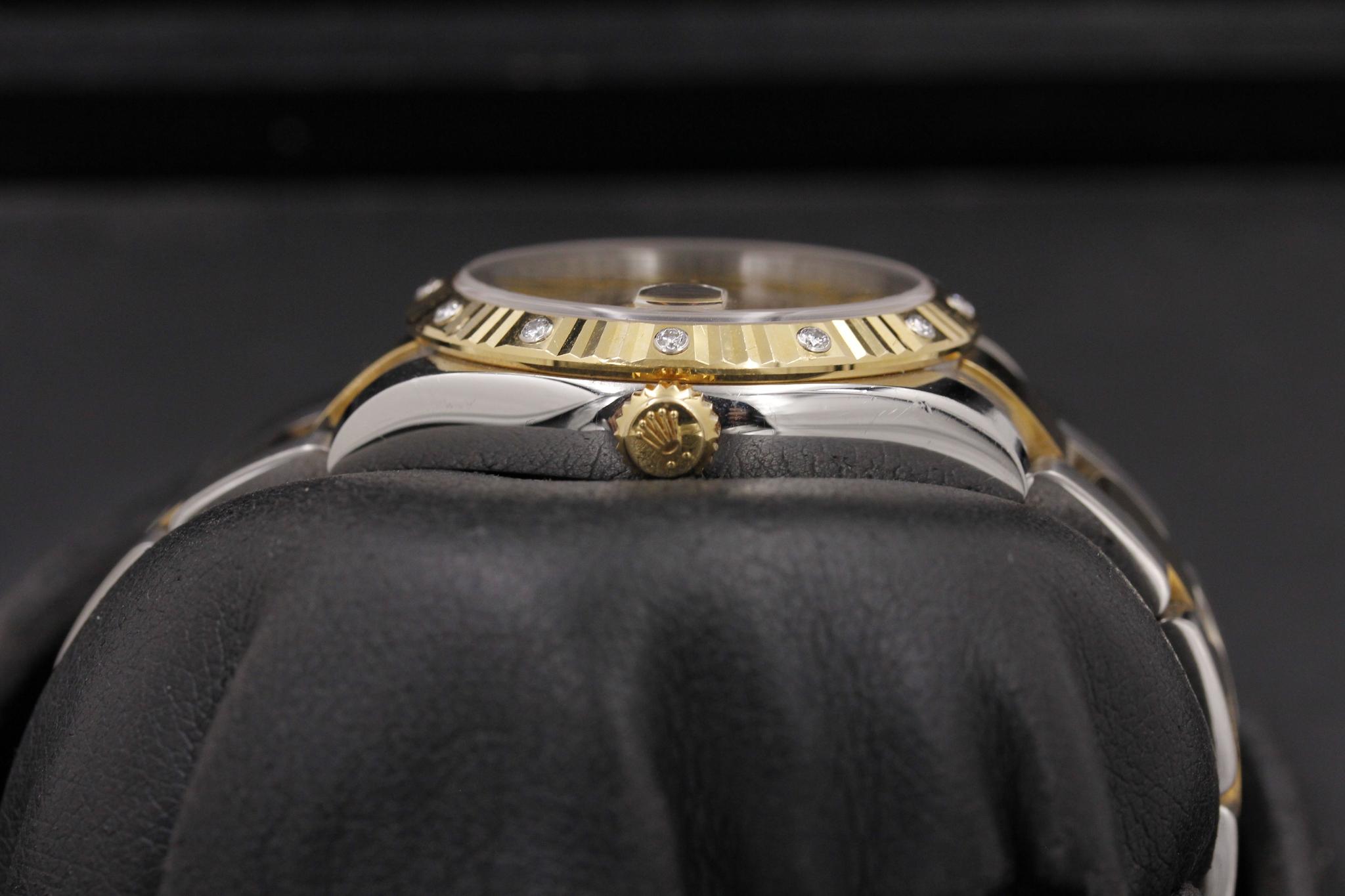 Watch Image 3