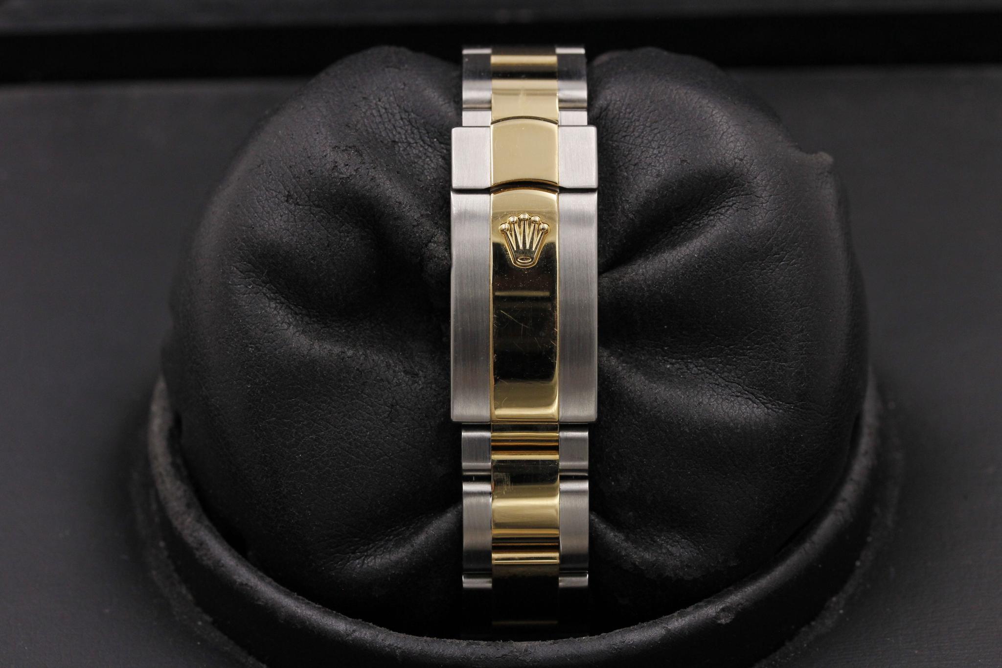 Watch Image 8