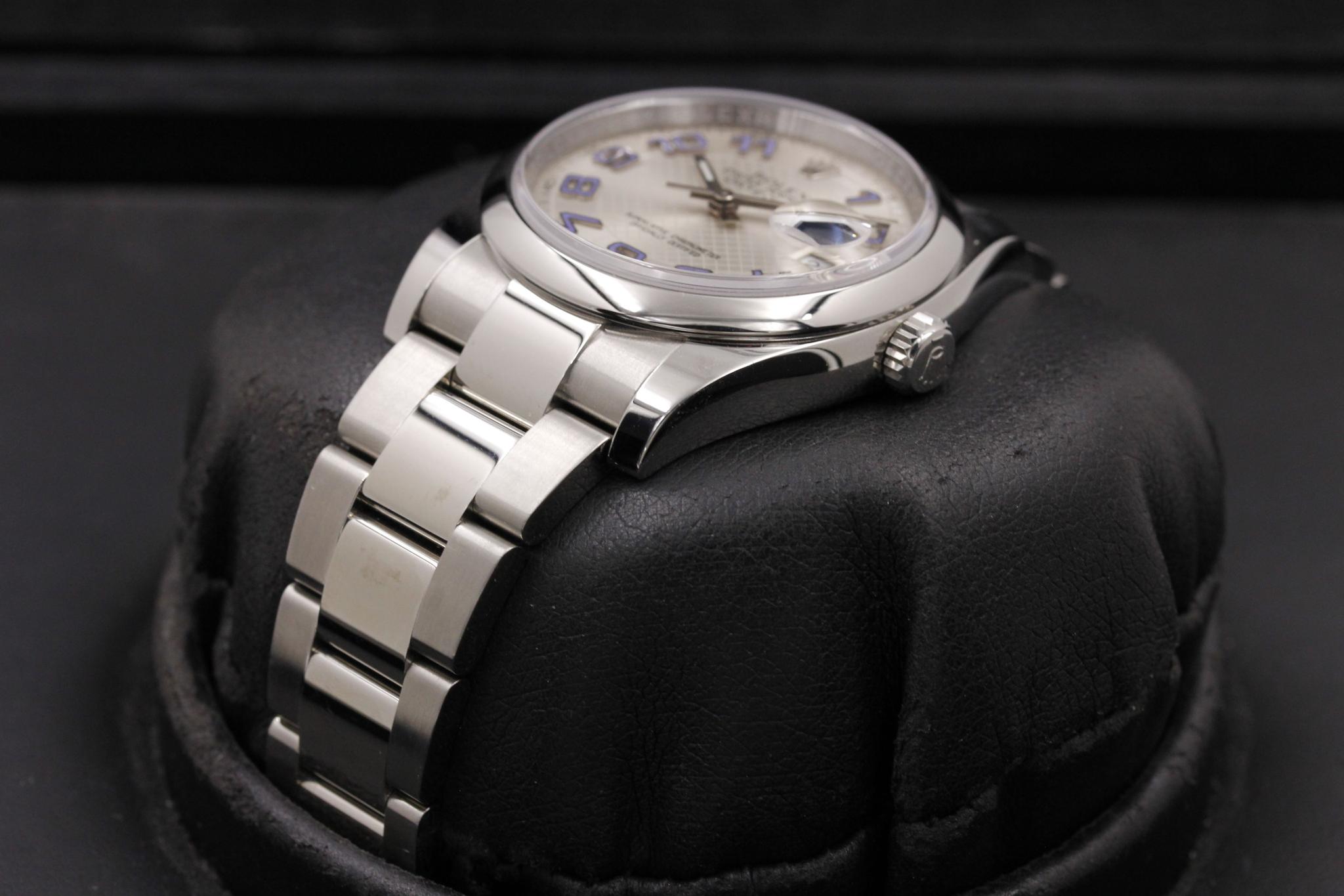 Watch Image 2