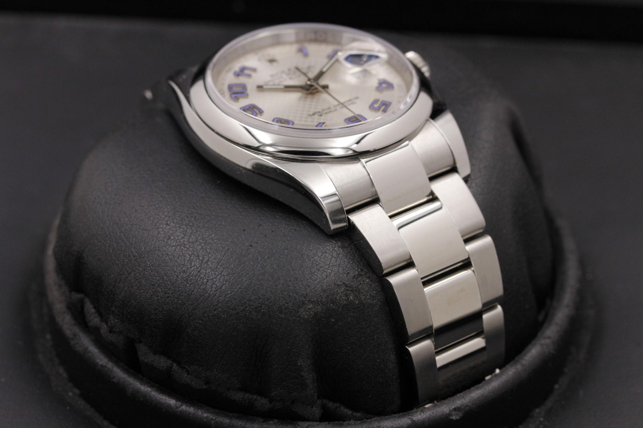 Watch Image 6