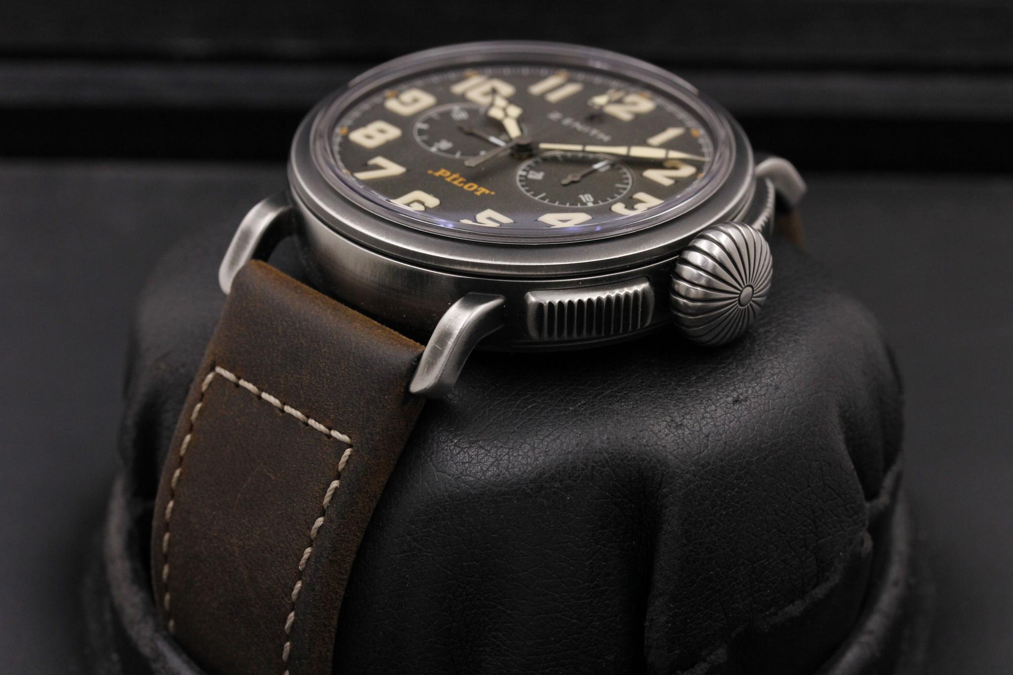Watch Image 3