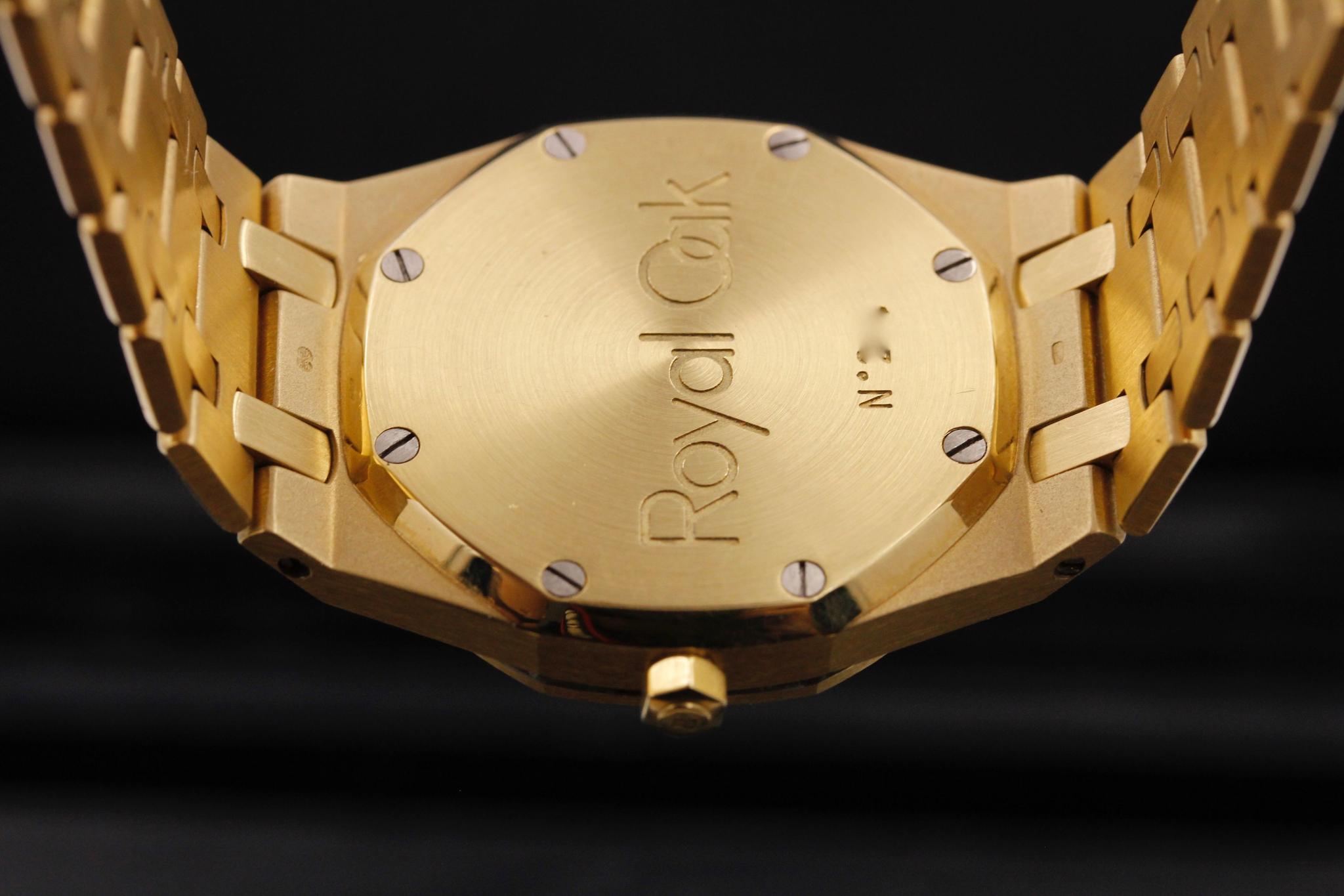 Watch Image 7