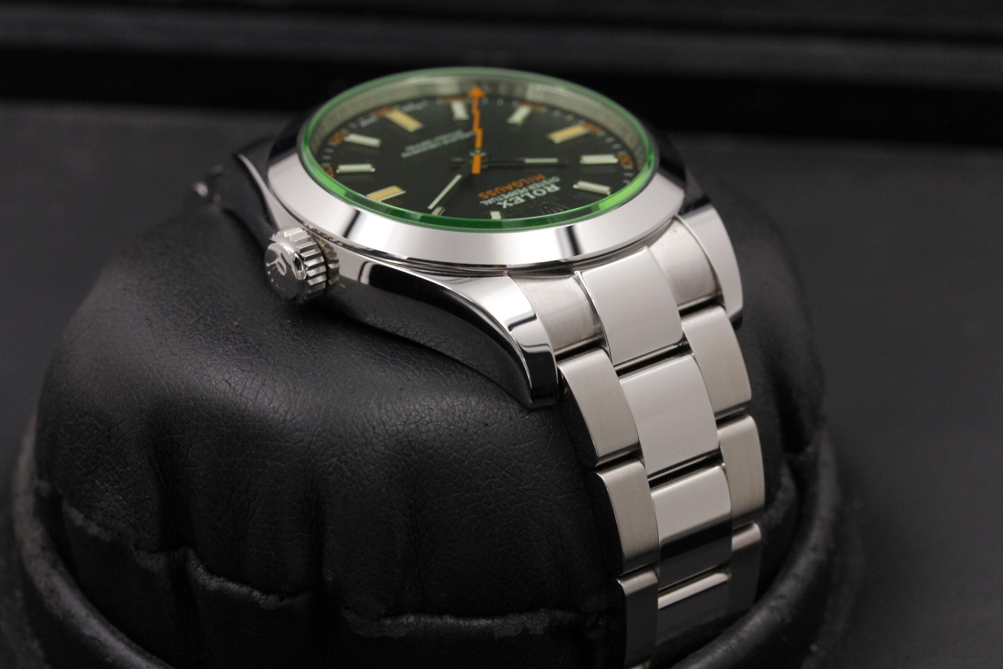 Watch Image 5