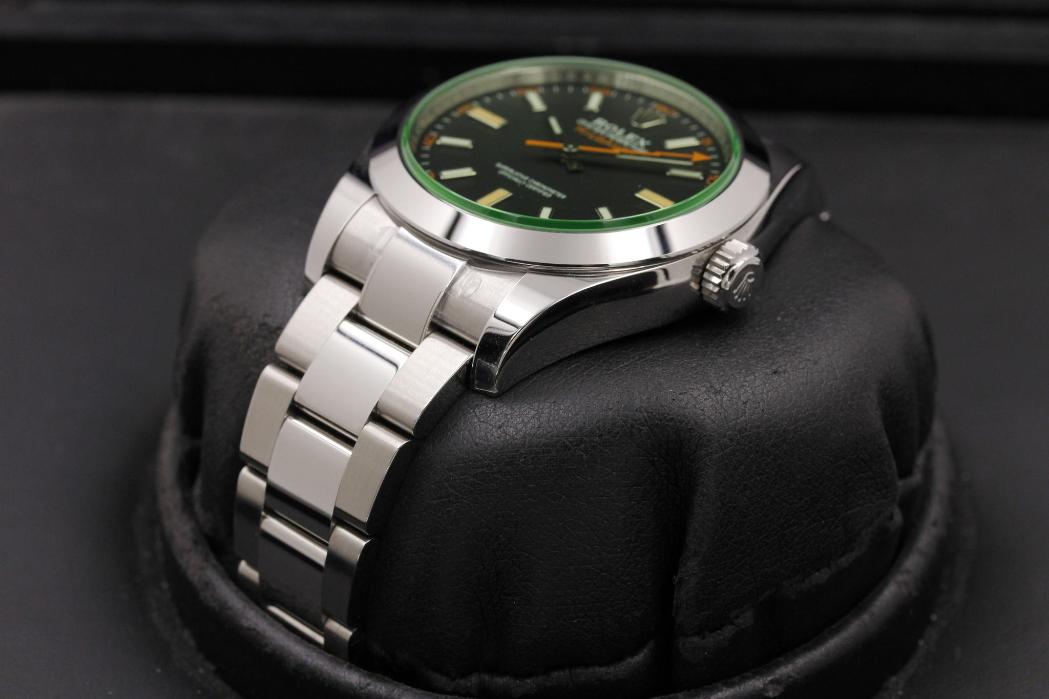 Watch Image 2