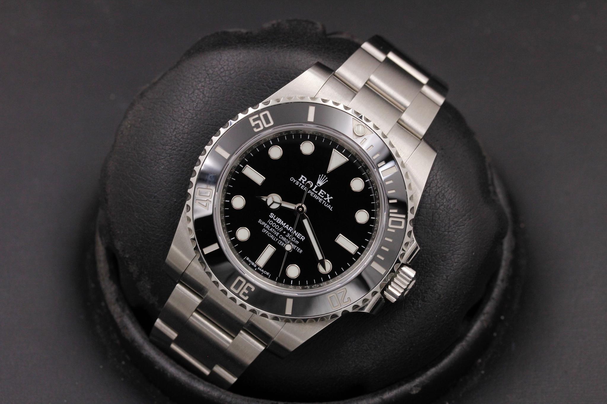 Watch Image 9