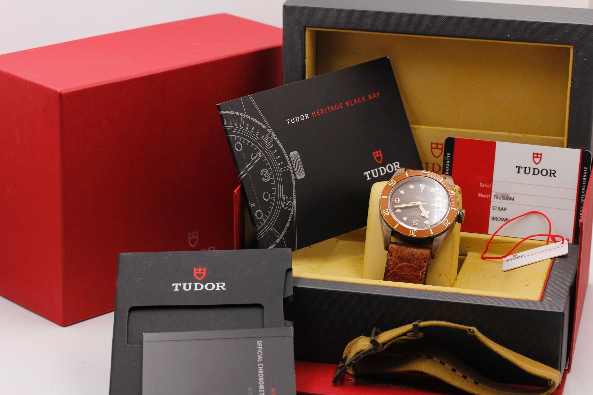 Watch Image 11