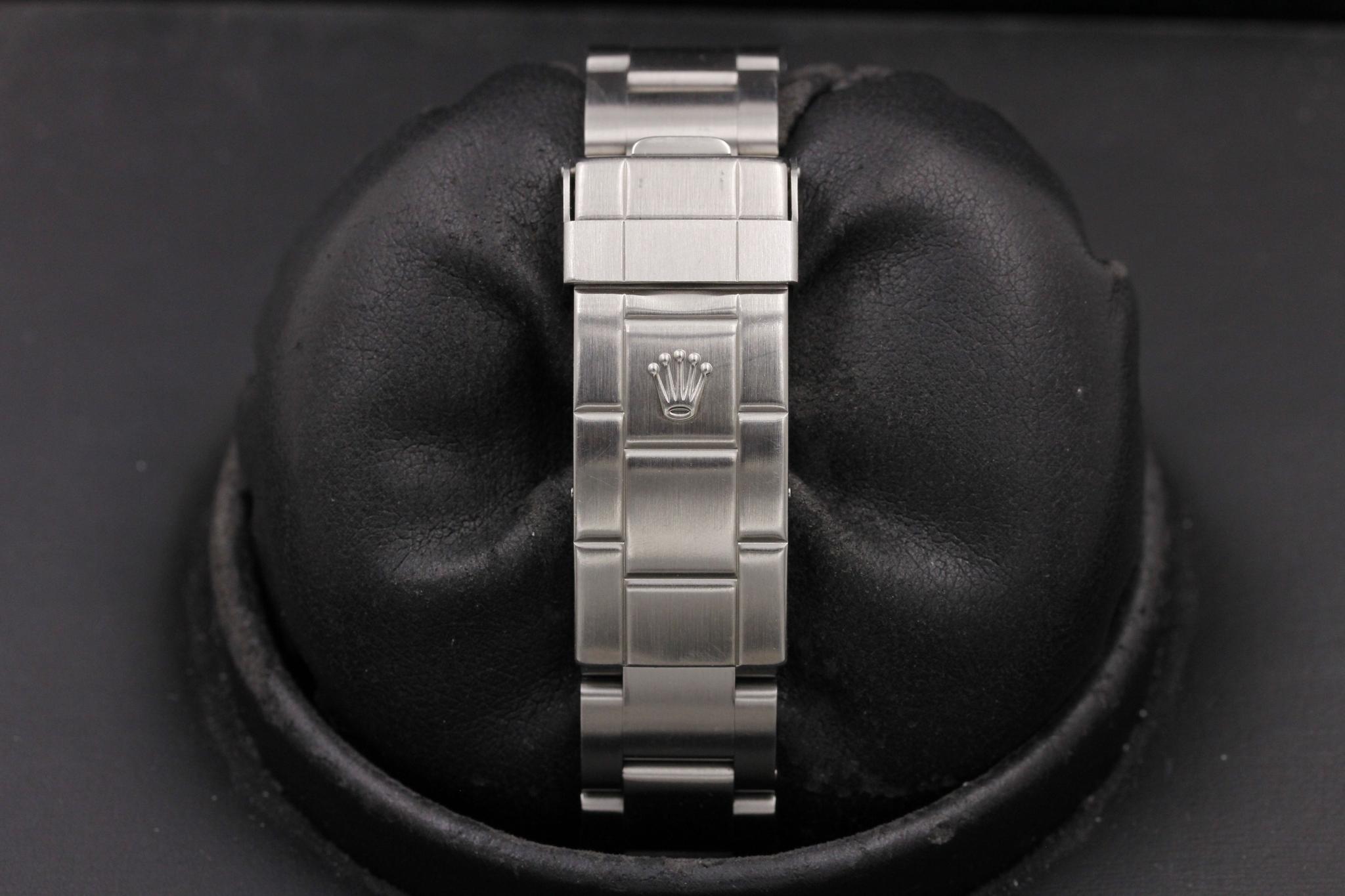 Watch Image 8