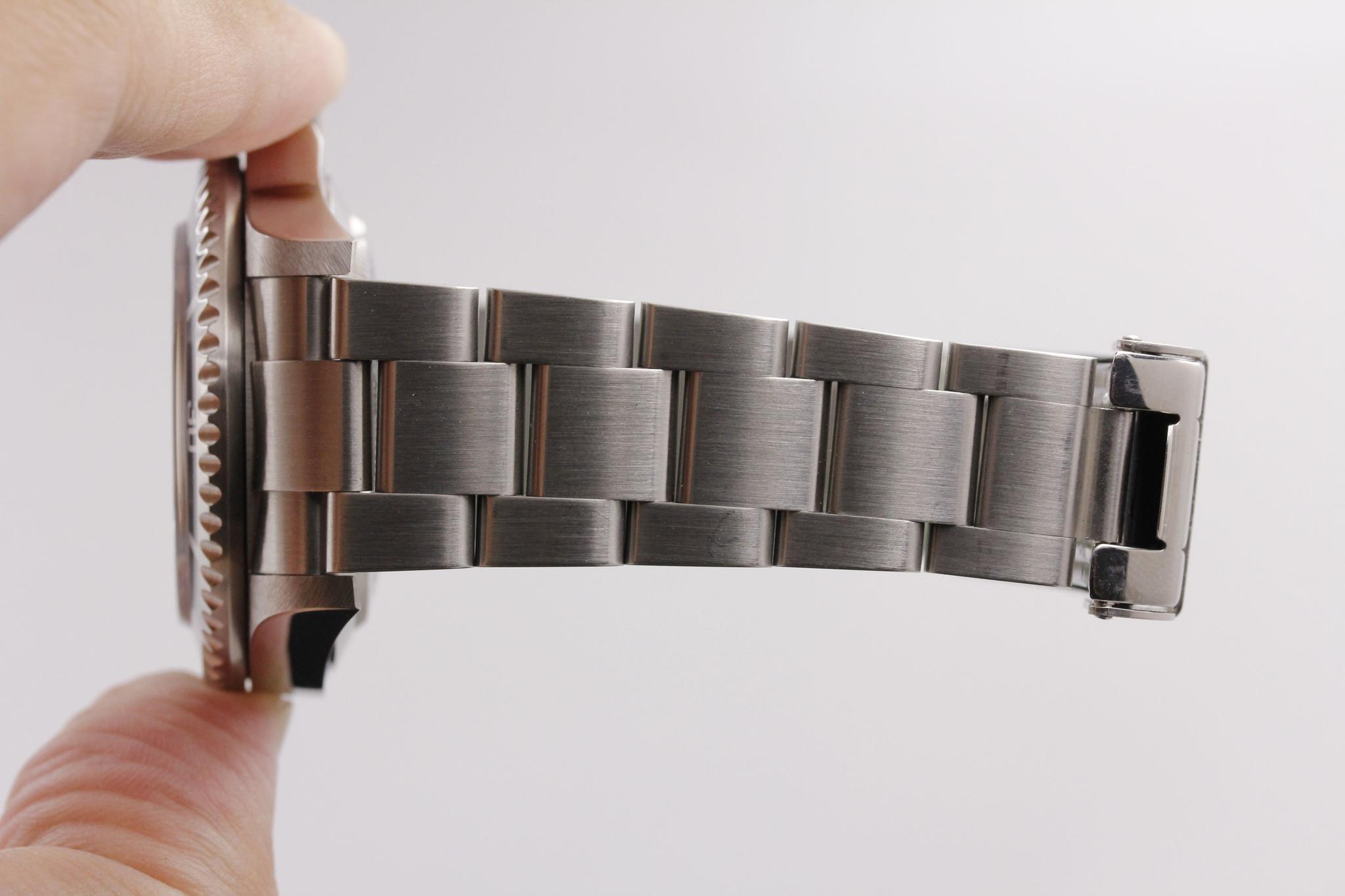 Watch Image 9