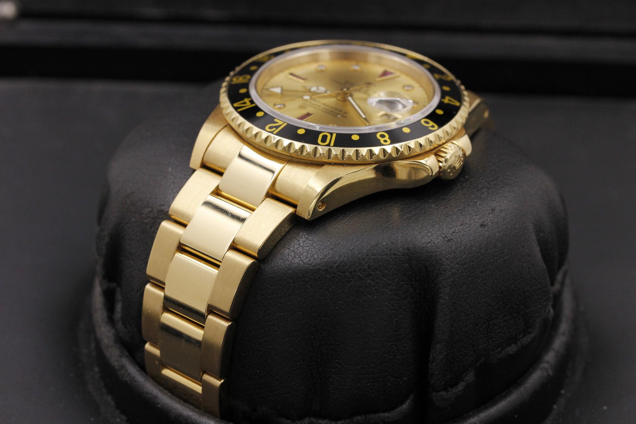 Watch Image 2