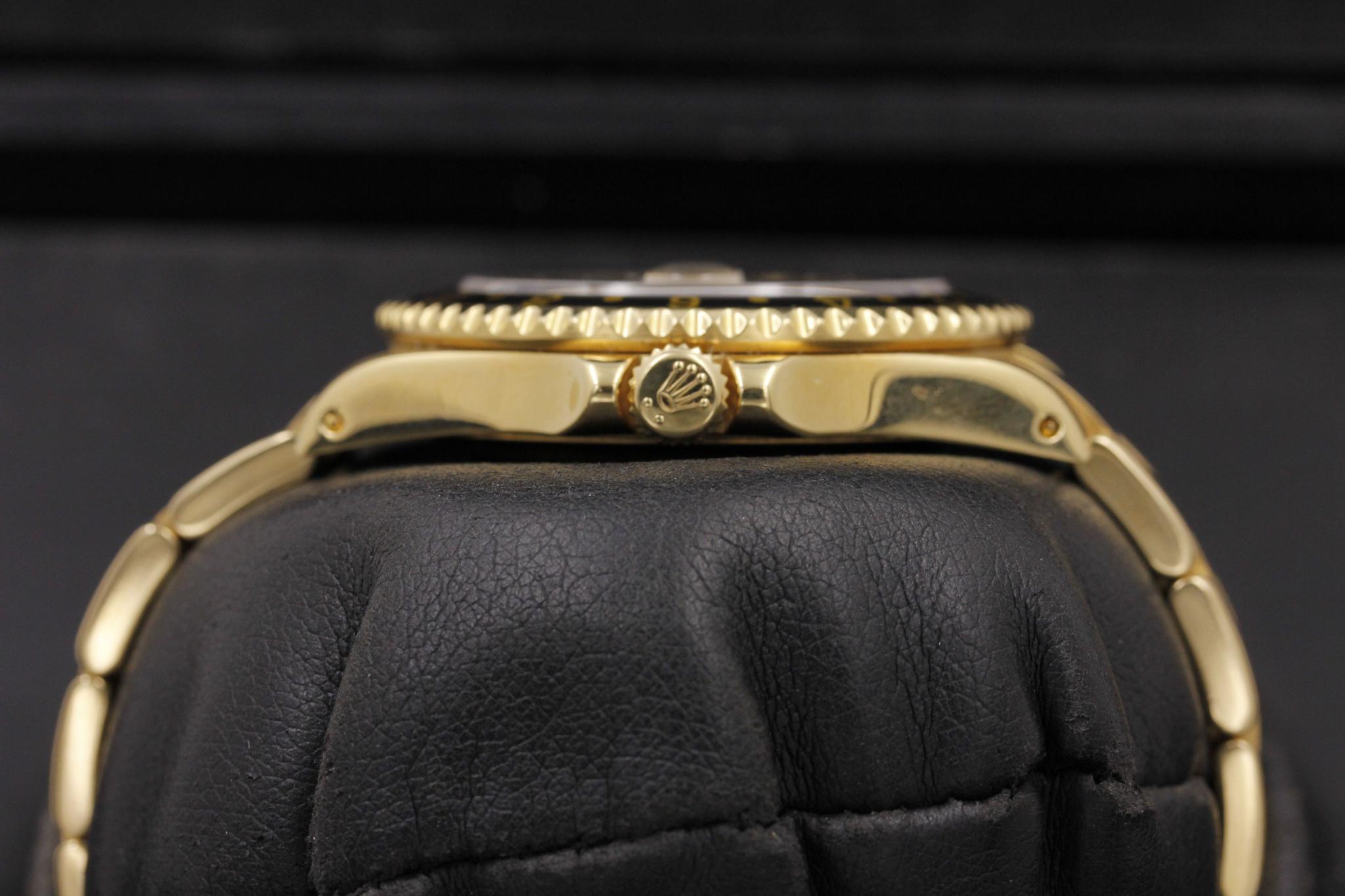 Watch Image 3