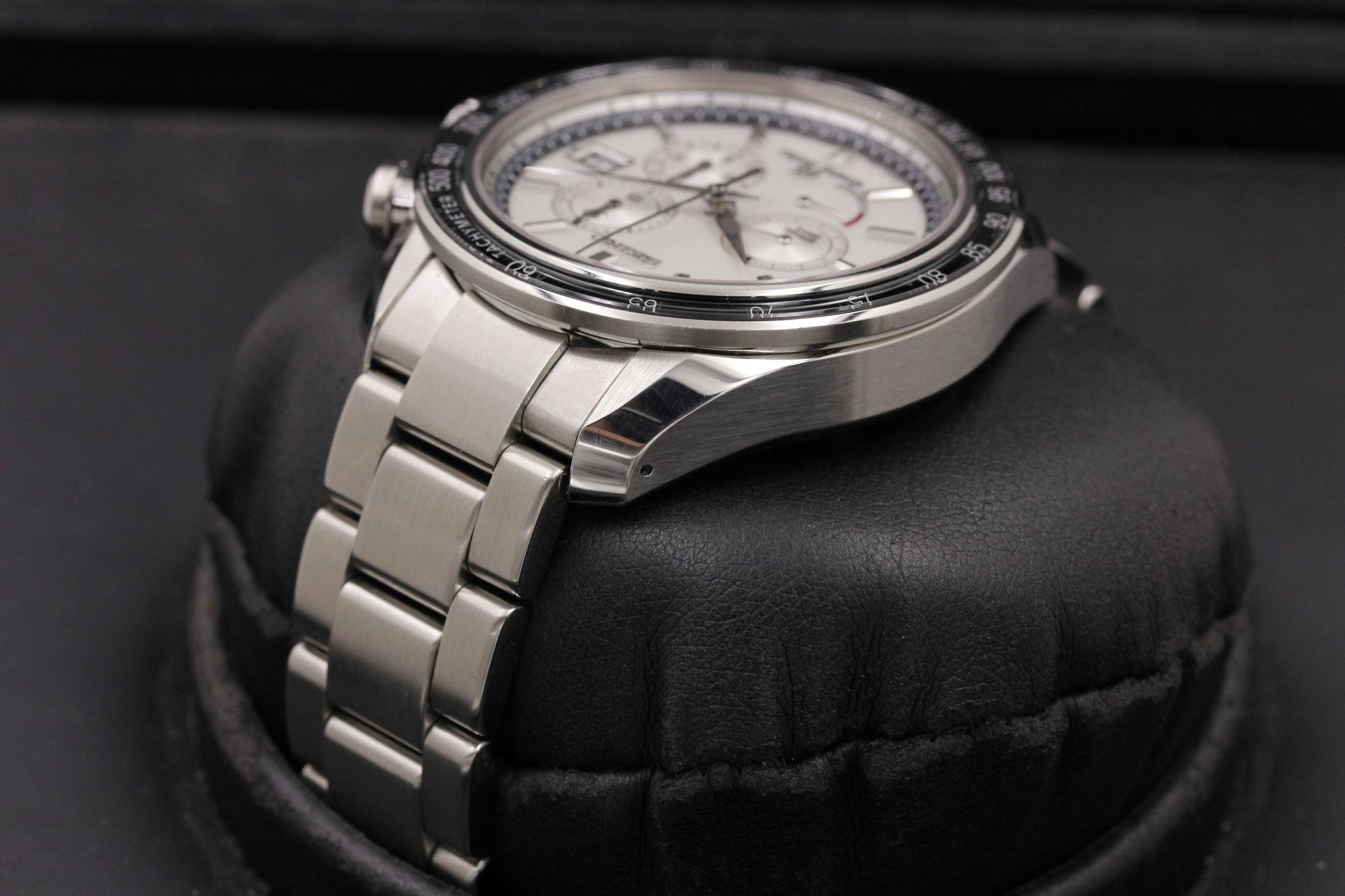 Watch Image 5