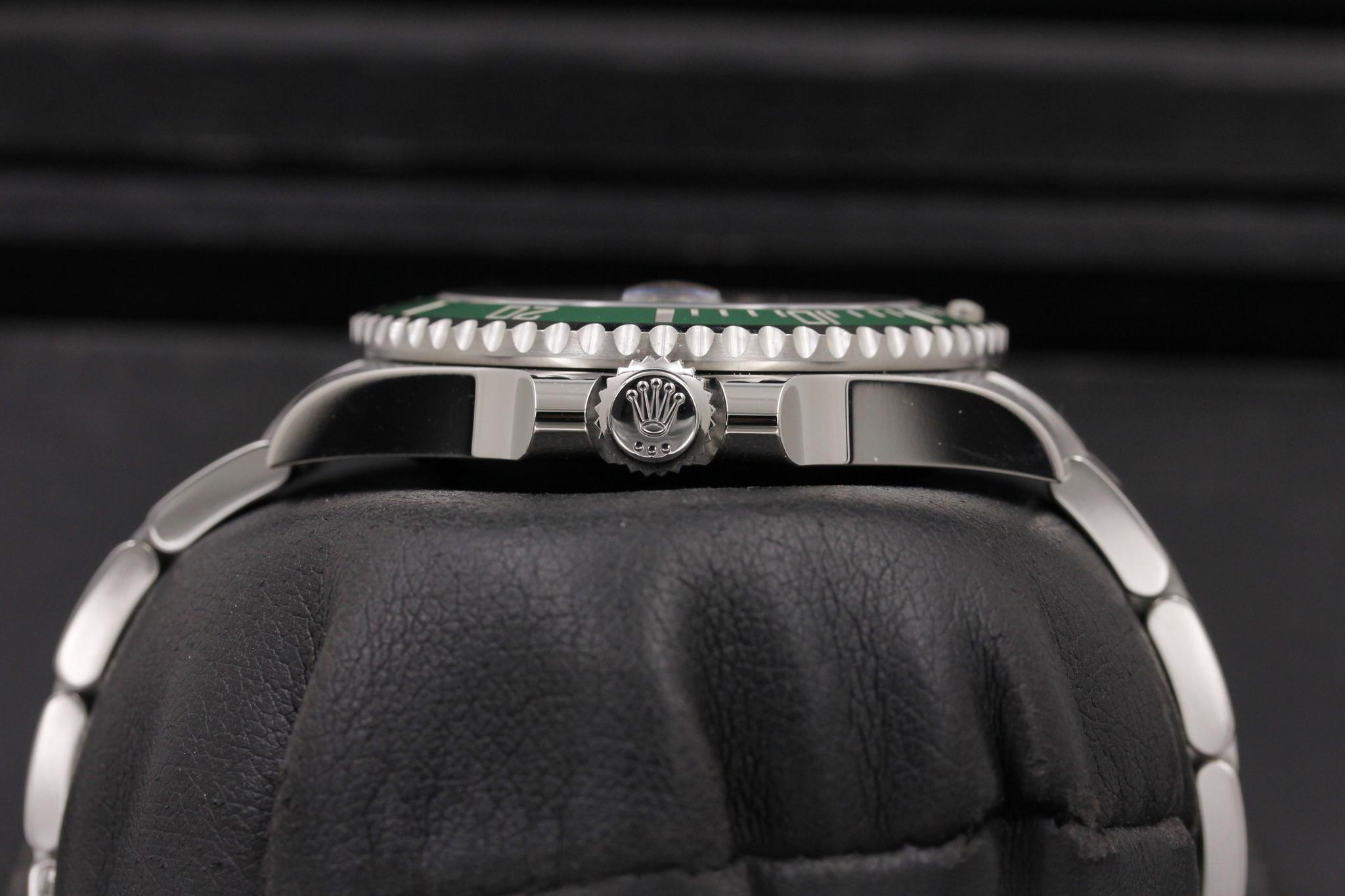 Watch Image 3