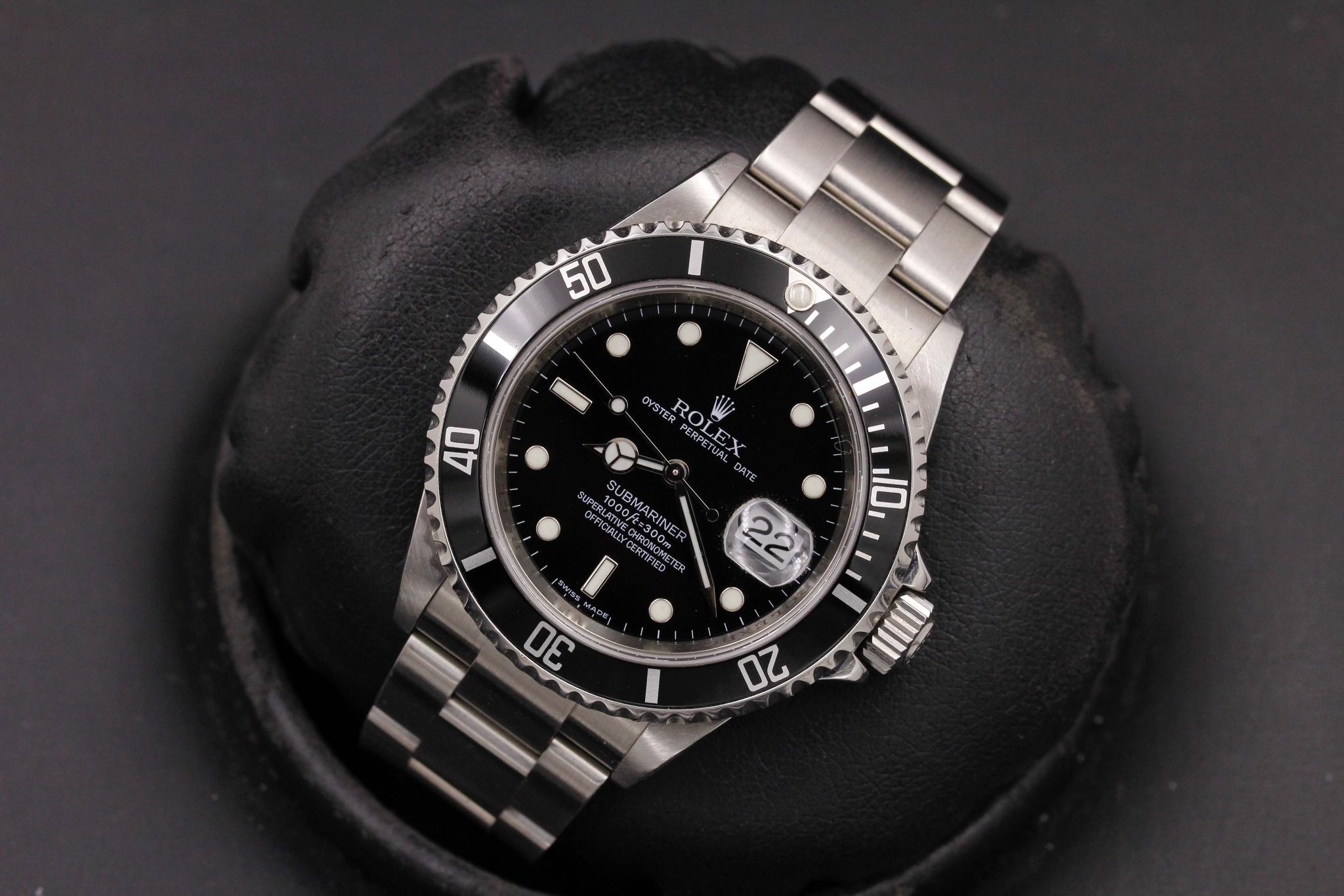 Watch Image 10
