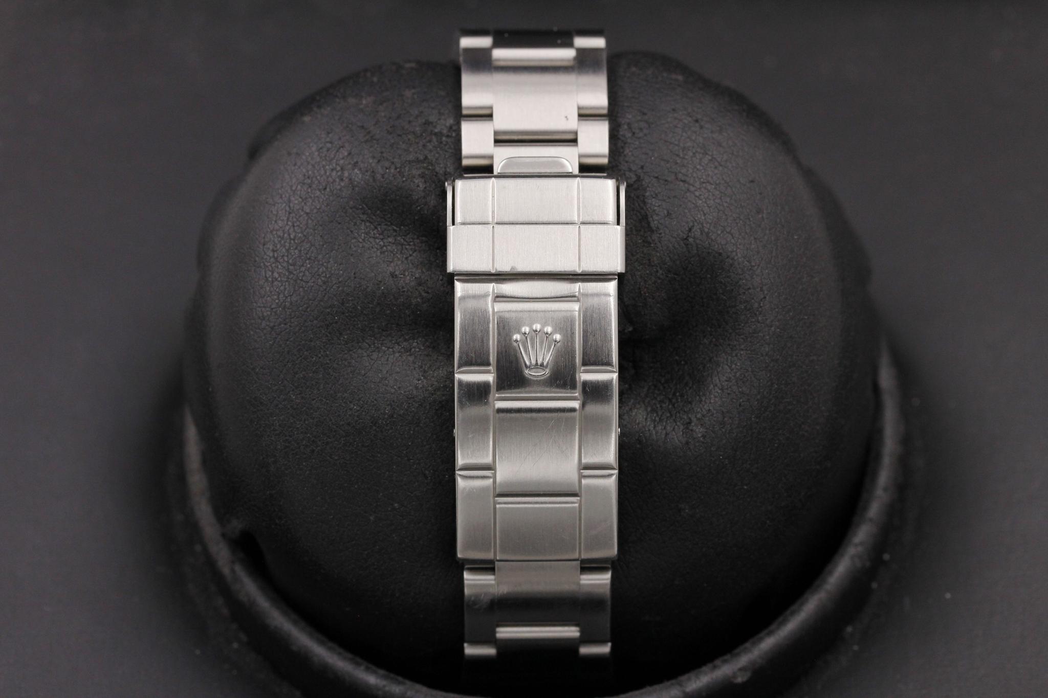Watch Image 8