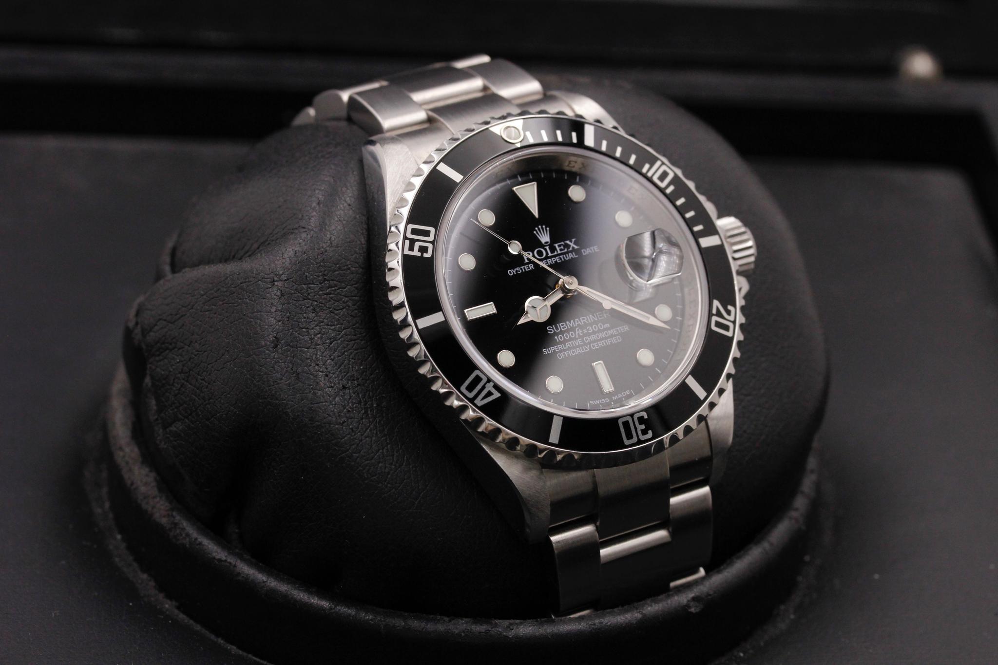 Watch Image 11