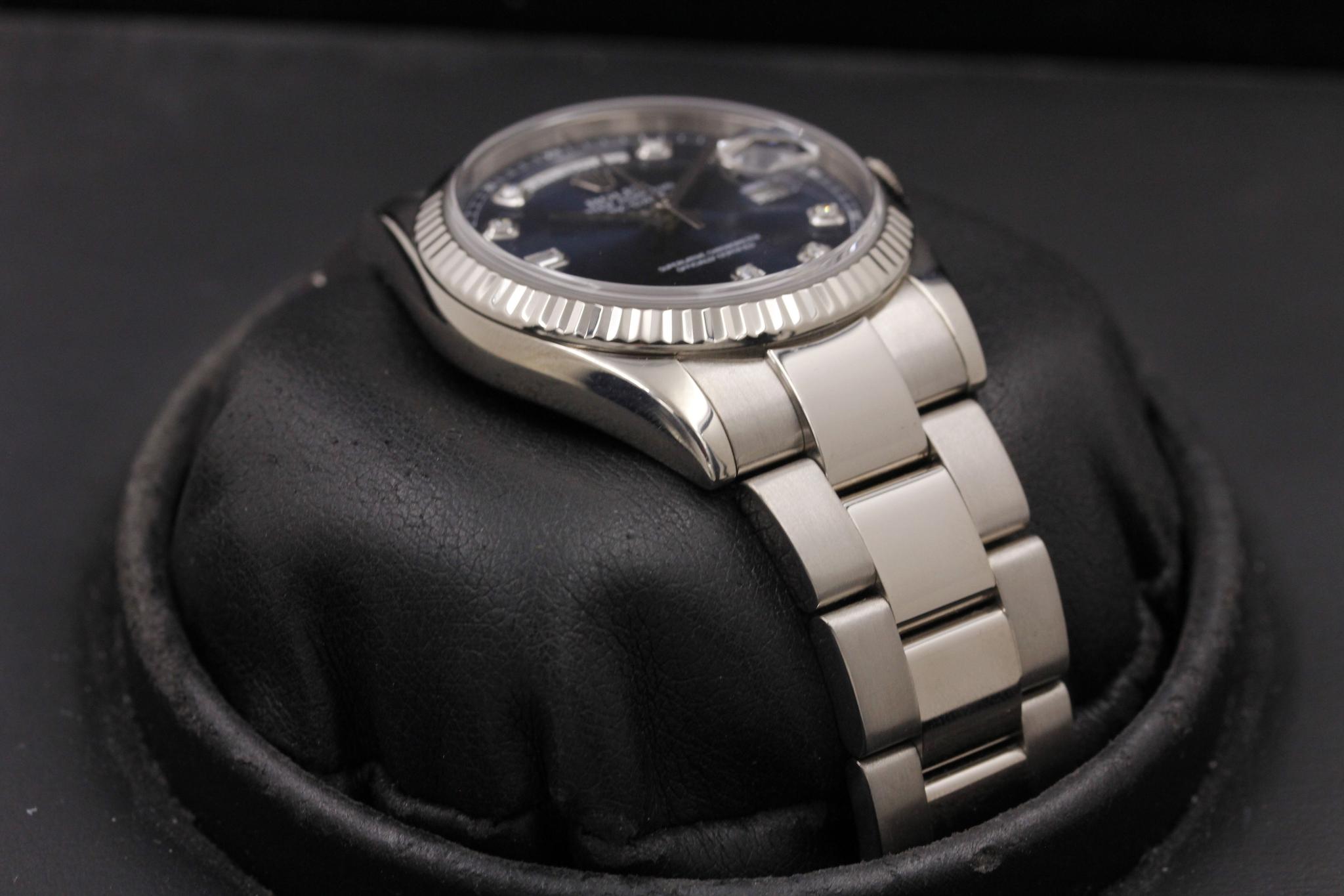 Watch Image 5