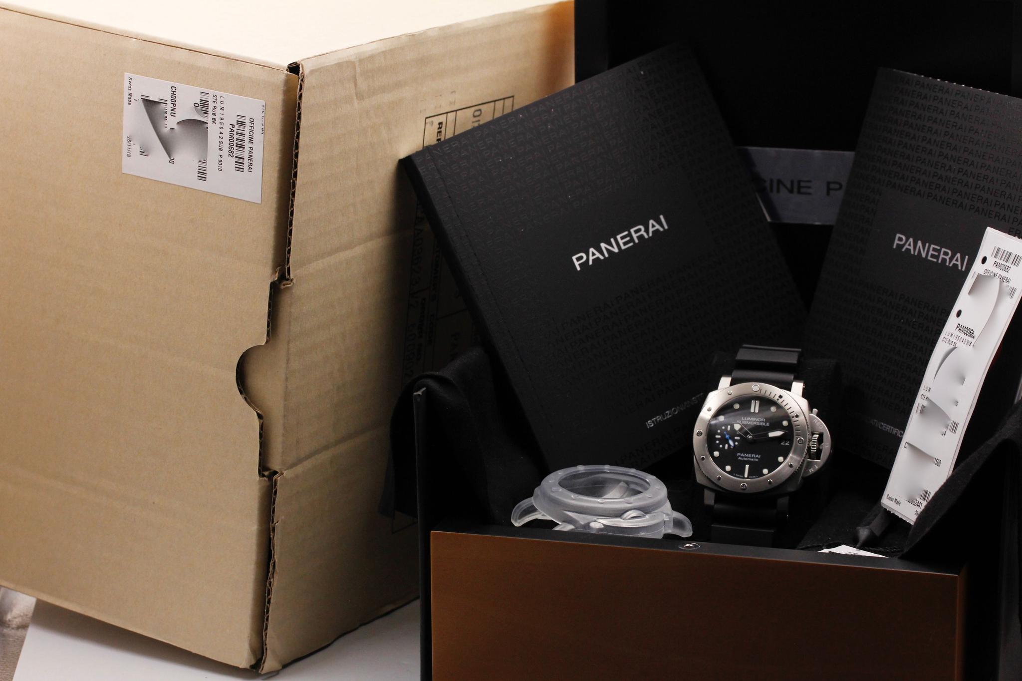 Watch Image 12