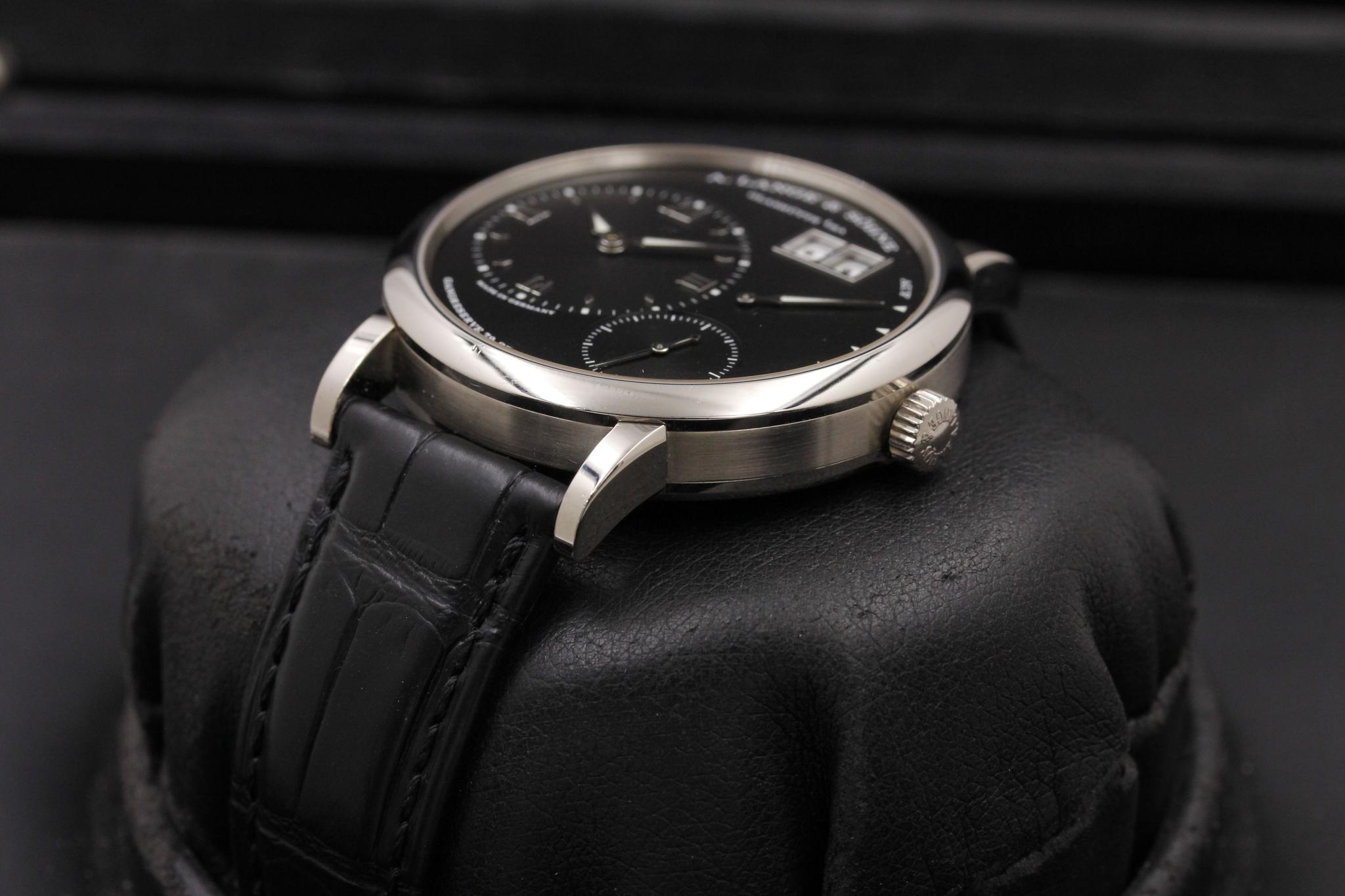 Watch Image 2