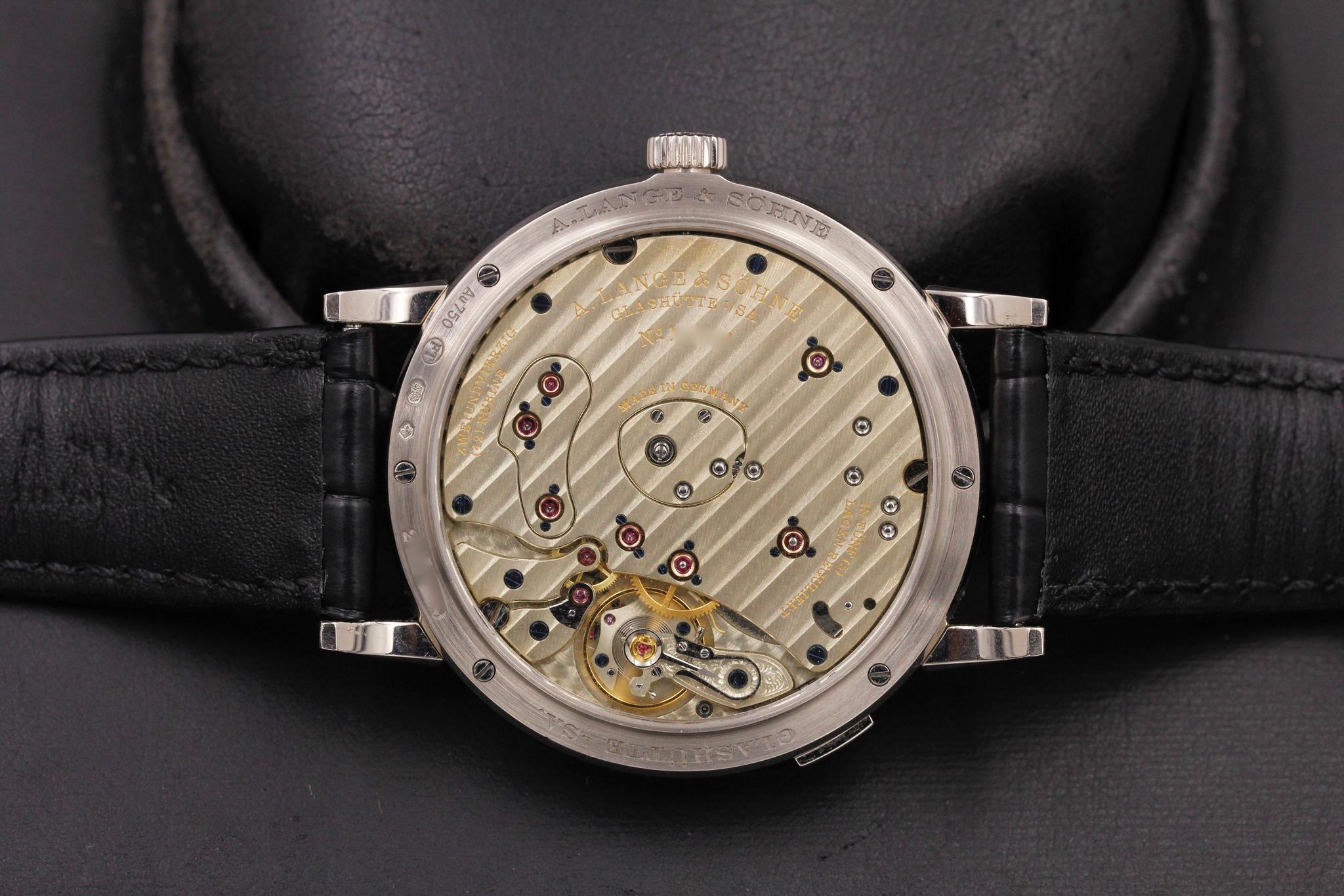 Watch Image 9