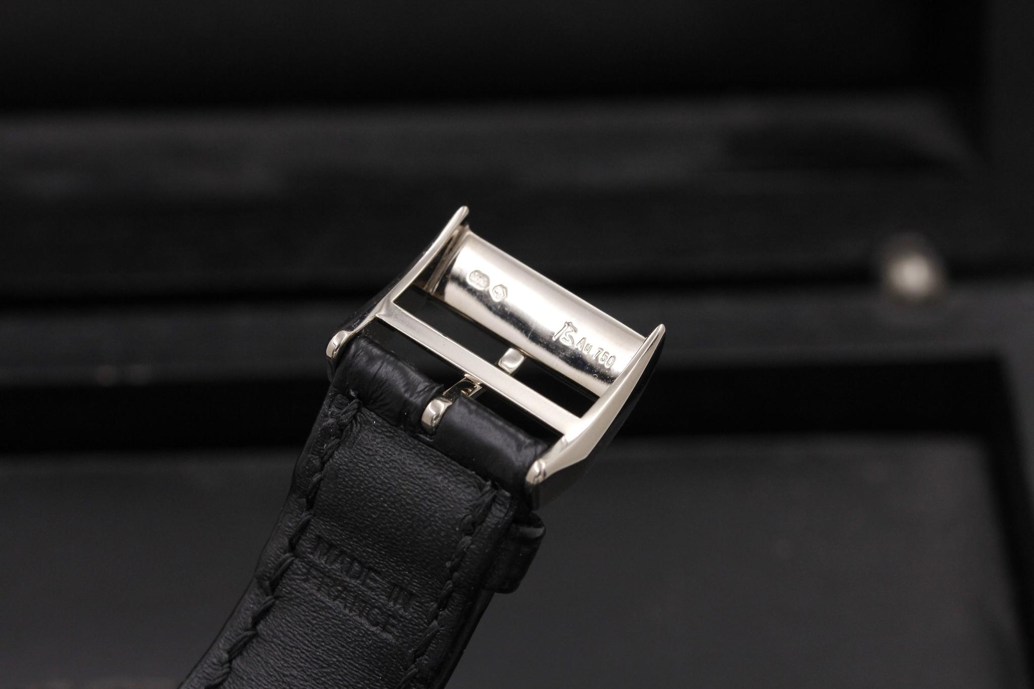 Watch Image 8