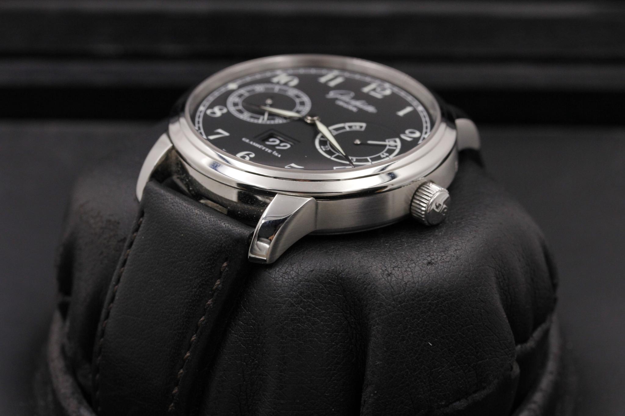 Watch Image 2