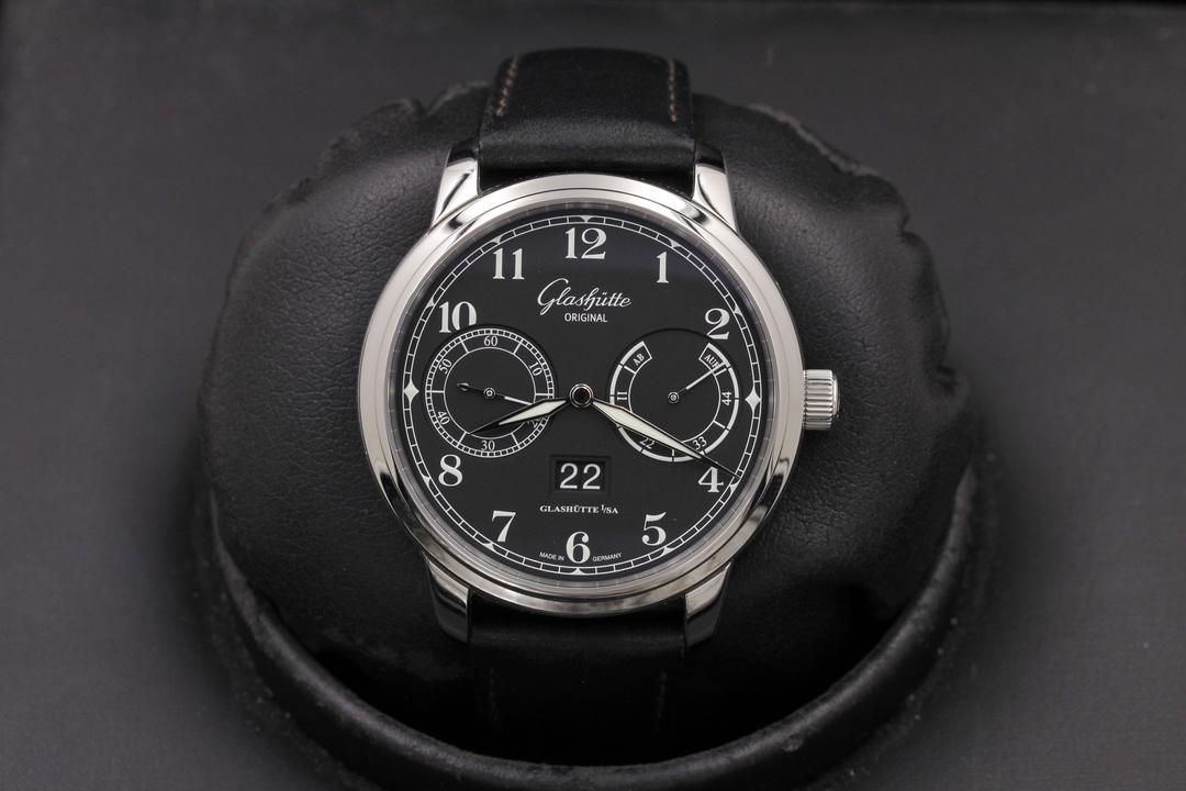 Glasshutte Original Senator Observer 10014070230