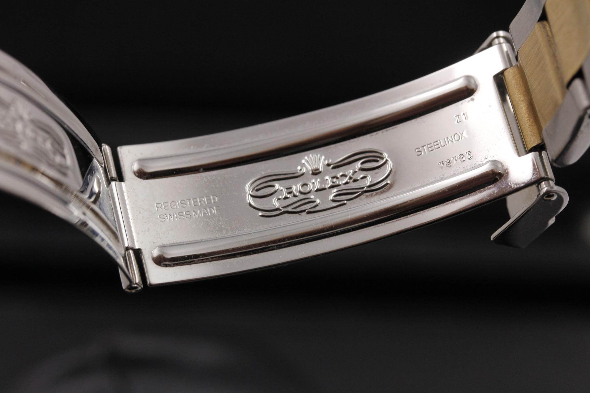 Watch Image 9