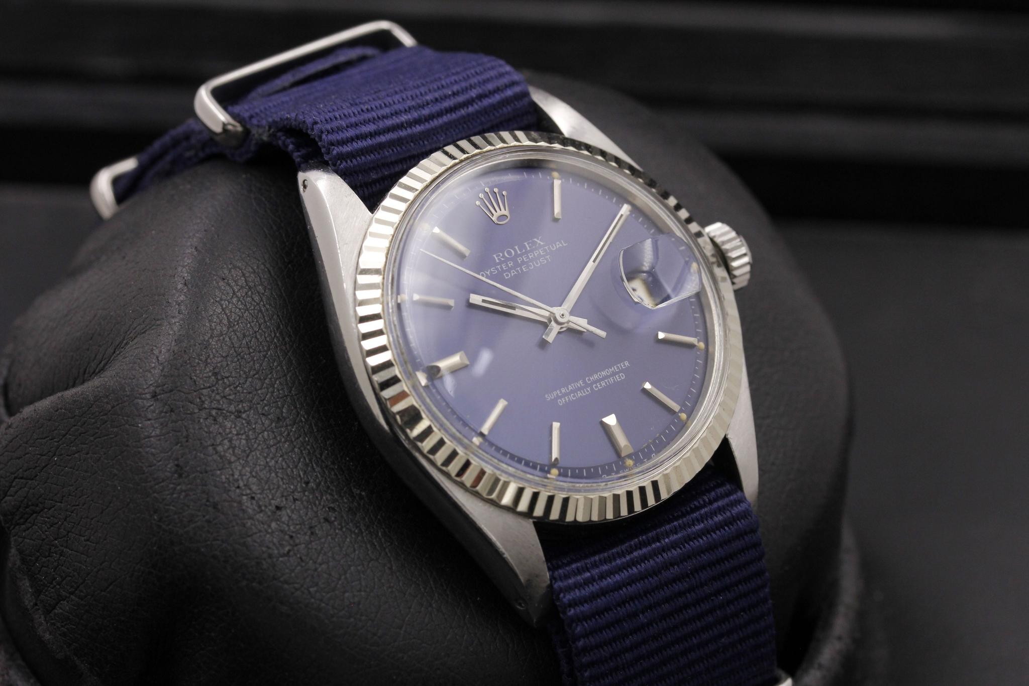 Watch Image 15